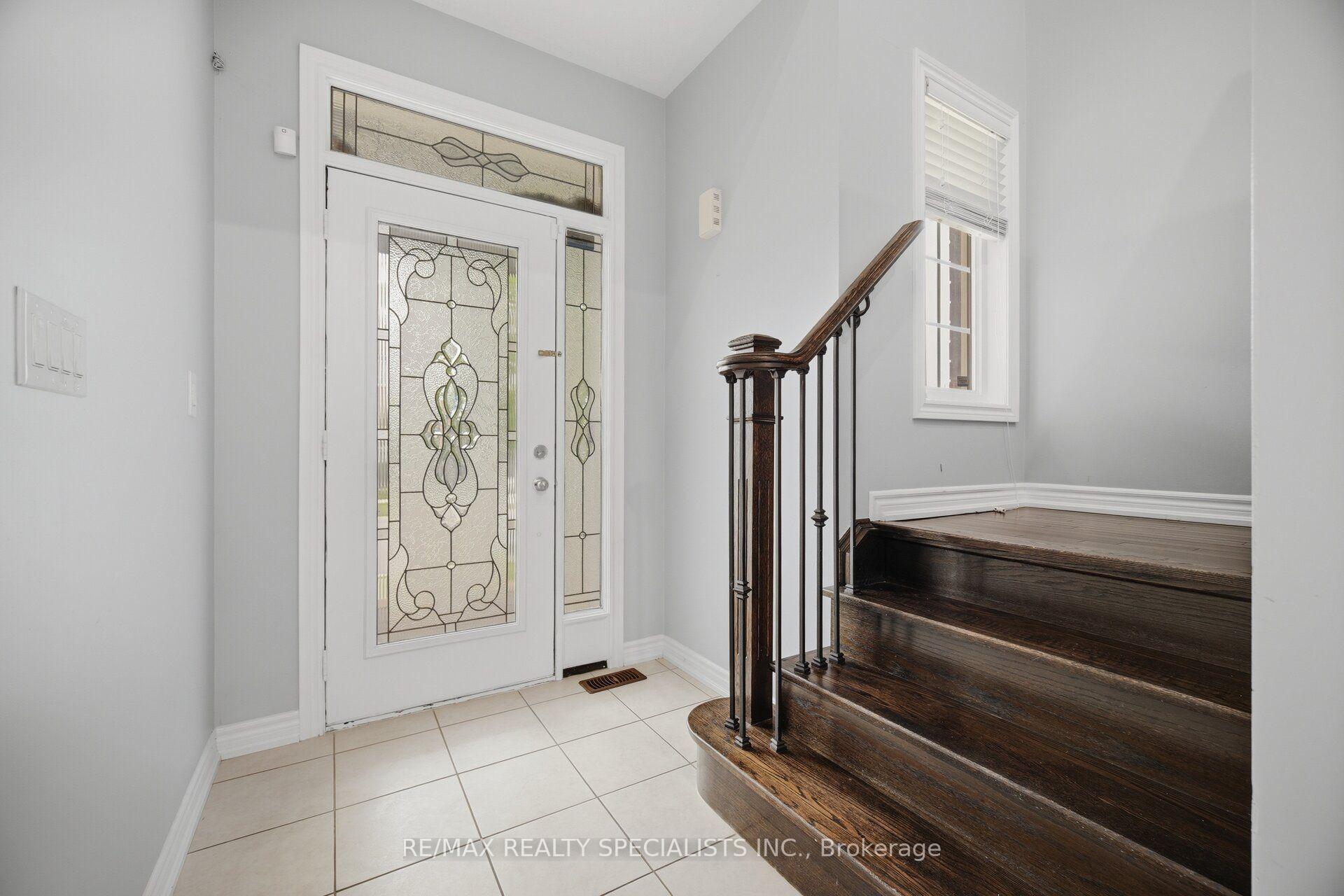 Photo 25 of 227 Minto Crescent, Milton, Willmott — HOMEH