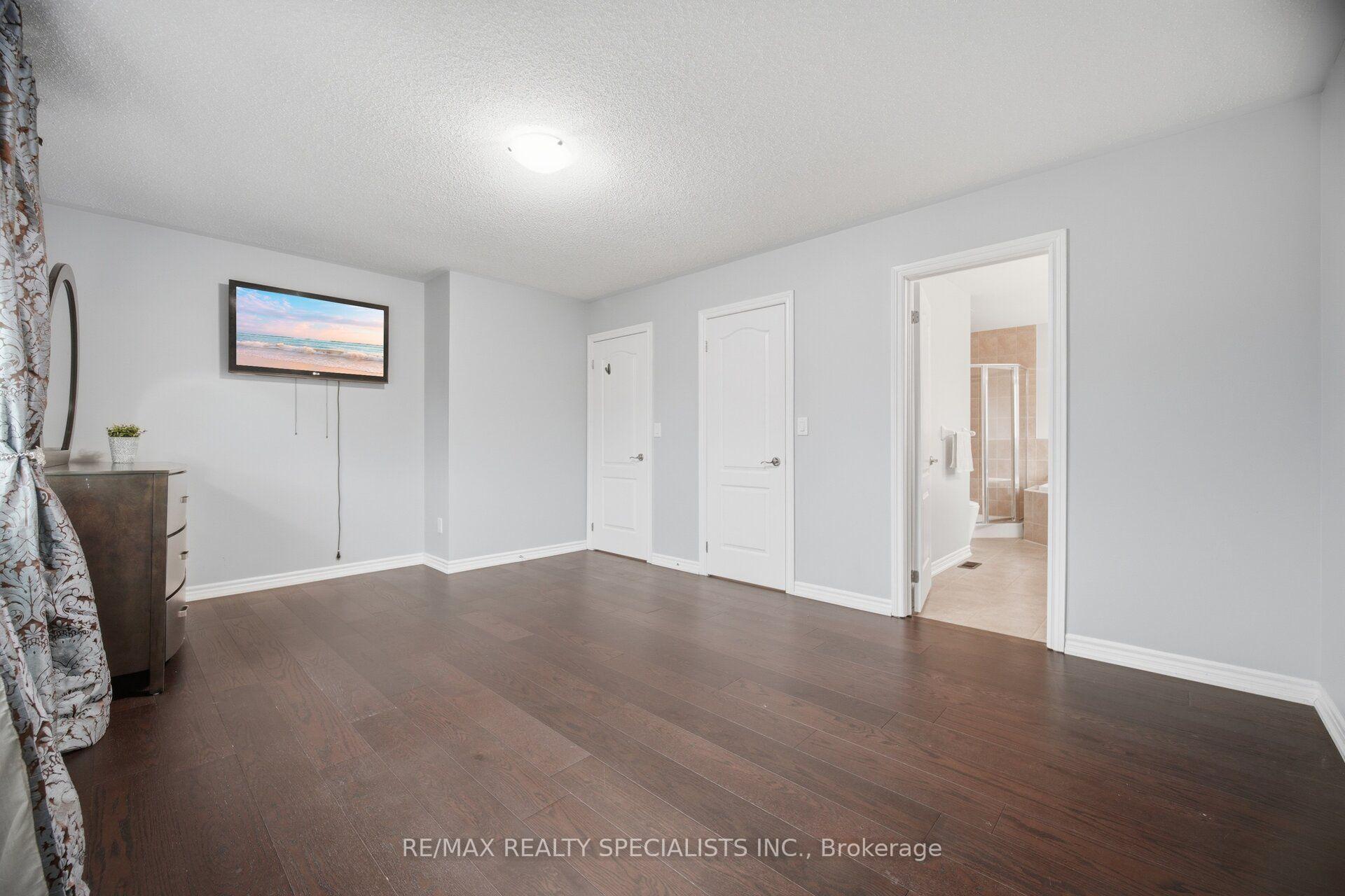 Photo 29 of 227 Minto Crescent, Milton, Willmott — HOMEH