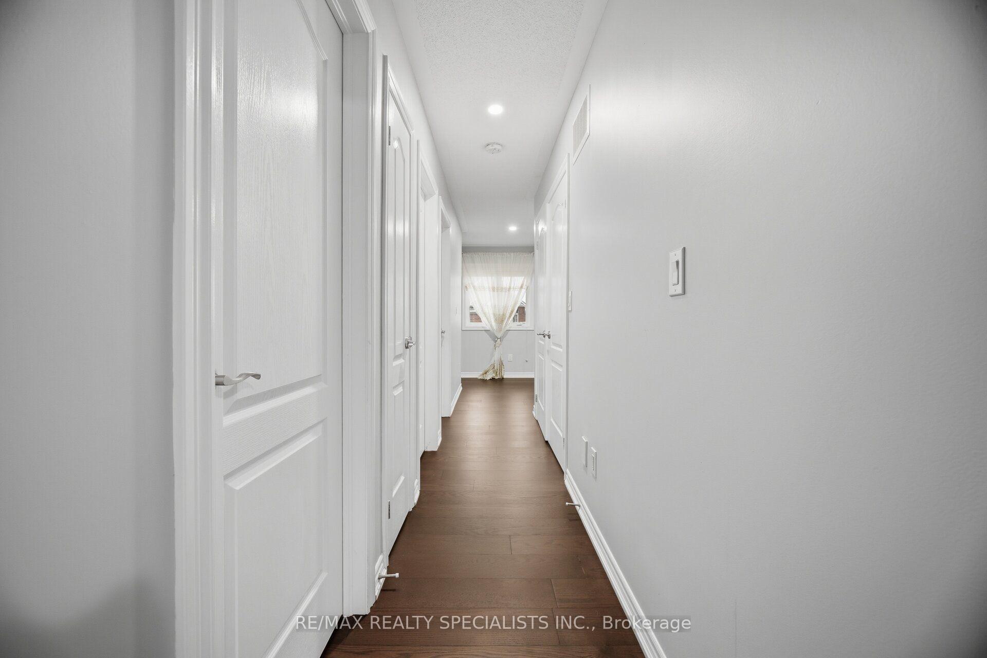 Photo 34 of 227 Minto Crescent, Milton, Willmott — HOMEH