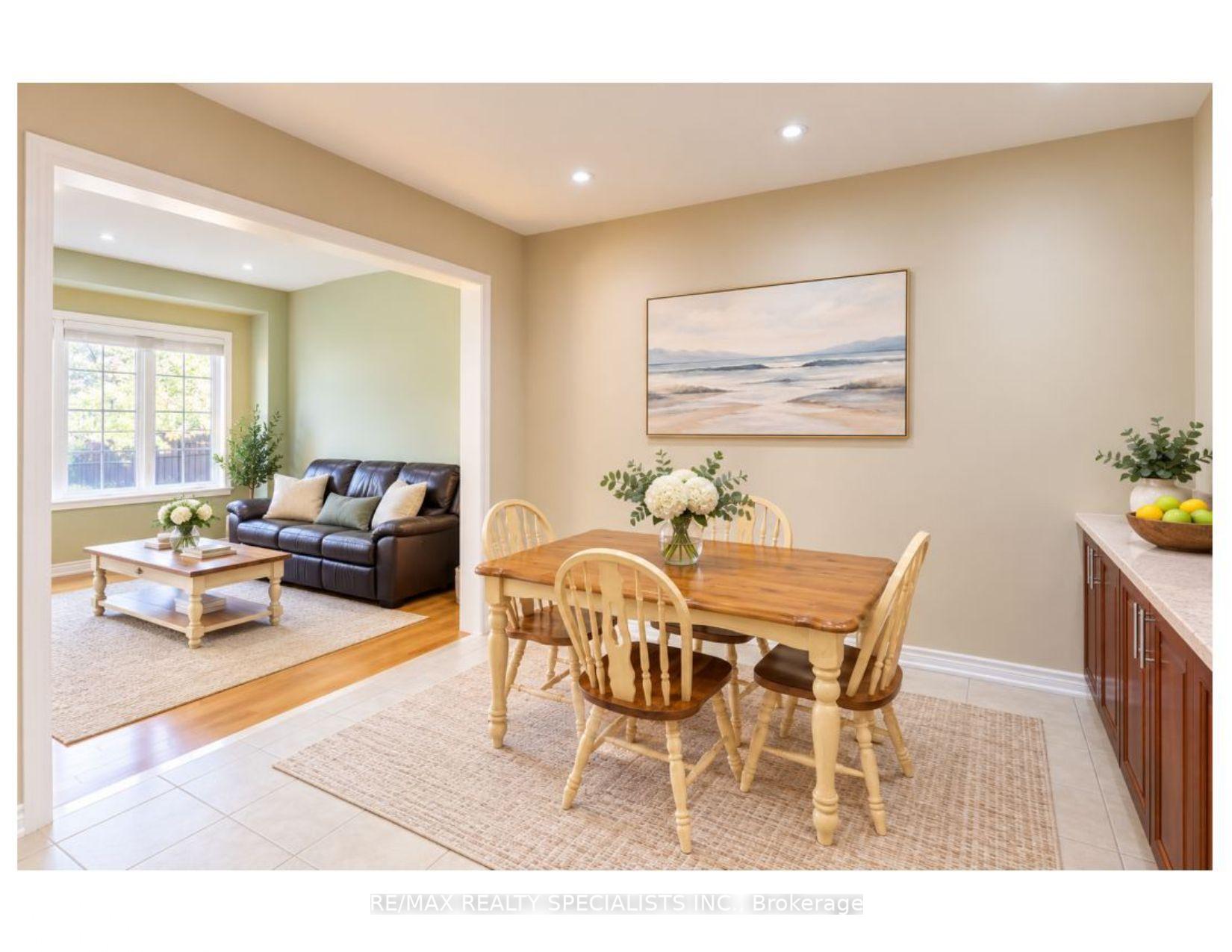 Photo 9 of 3428 Stoney Crescent, Mississauga, Churchill Meadows — HOMEH