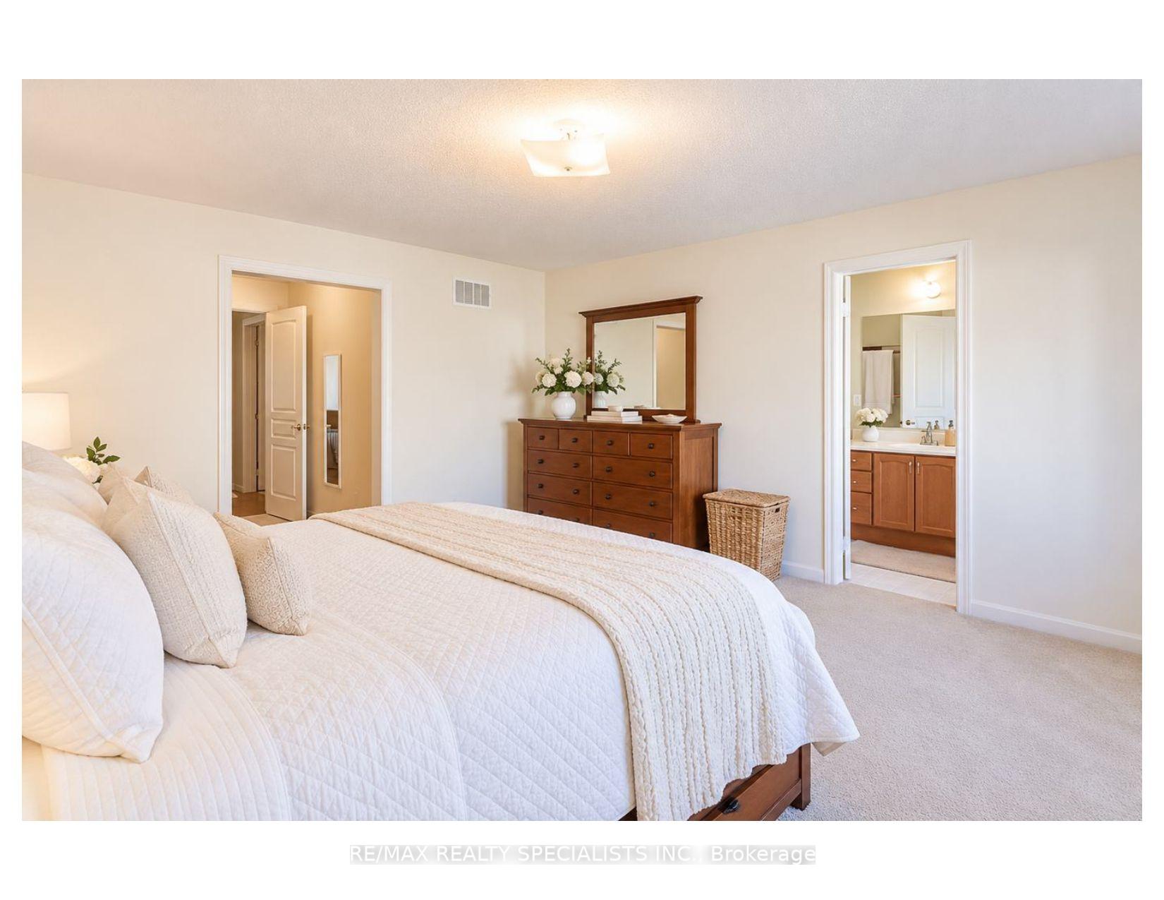 Photo 13 of 3428 Stoney Crescent, Mississauga, Churchill Meadows — HOMEH