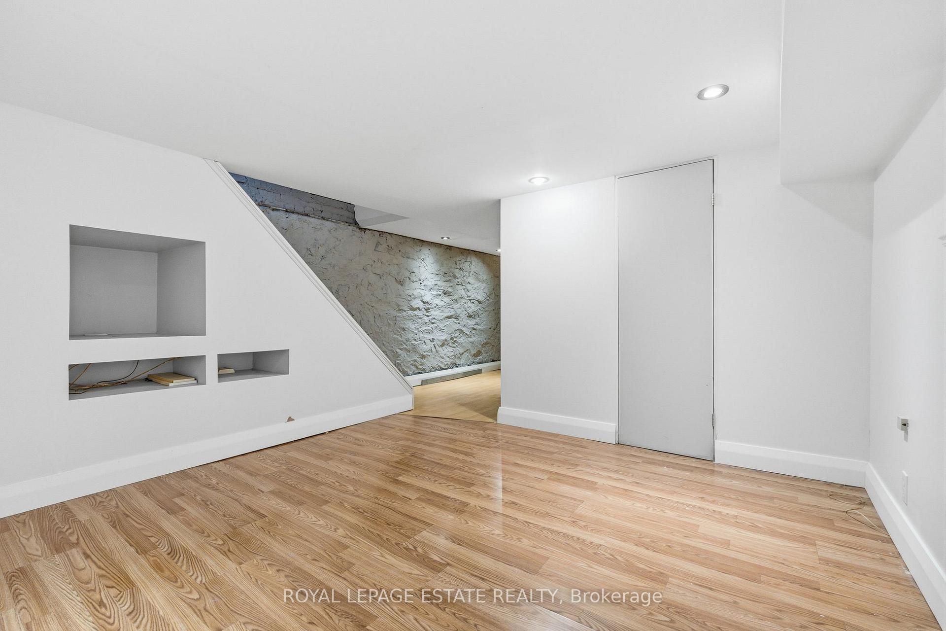 Photo 37 of 6 Sandford Avenue, Toronto, South Riverdale — HOMEH