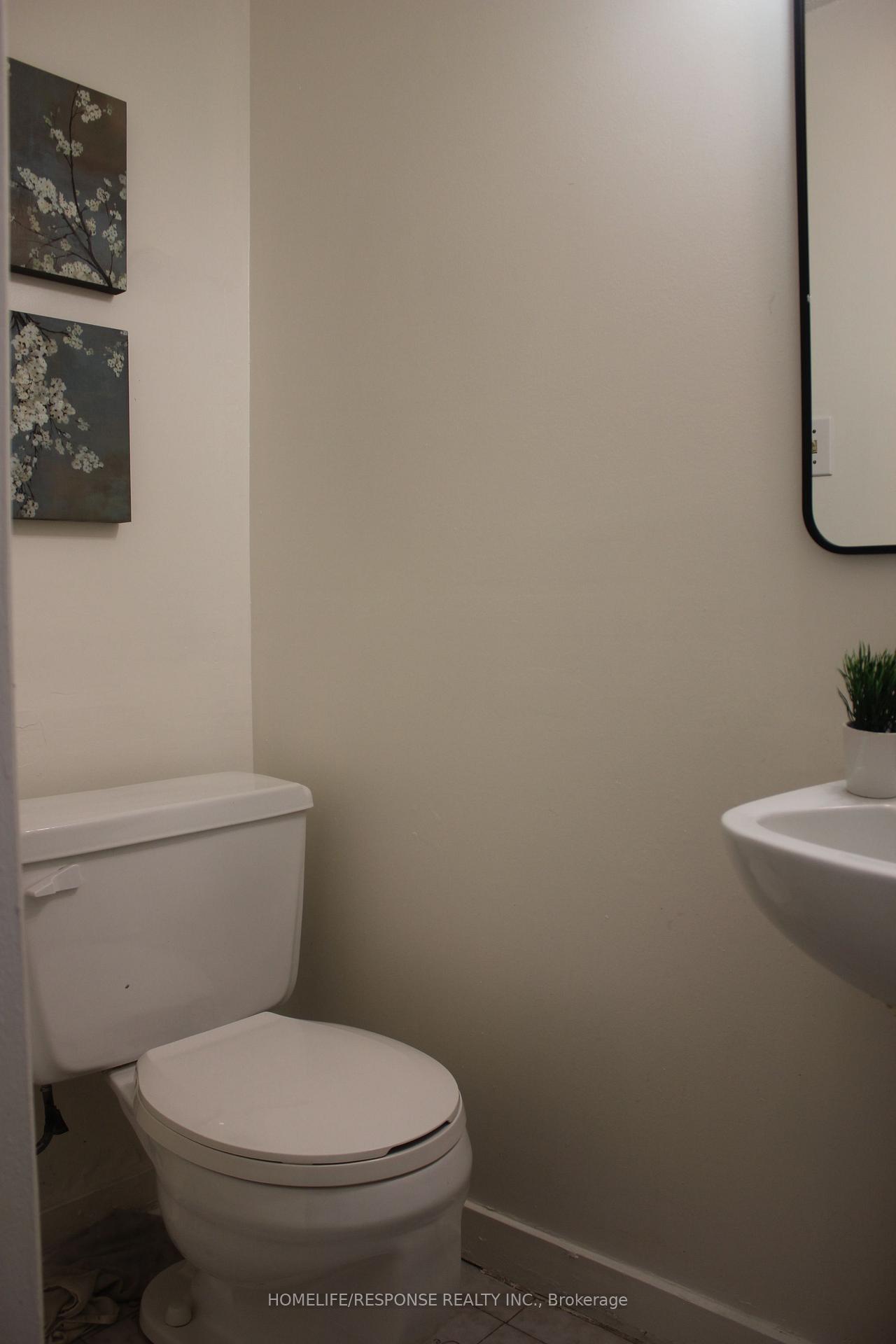 Photo 8 of Unit Lower, 20 Nootka Crescent, North York, Pleasant View — HOMEH
