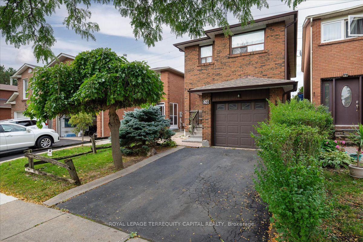 Photo of 28 Oakmount Crescent