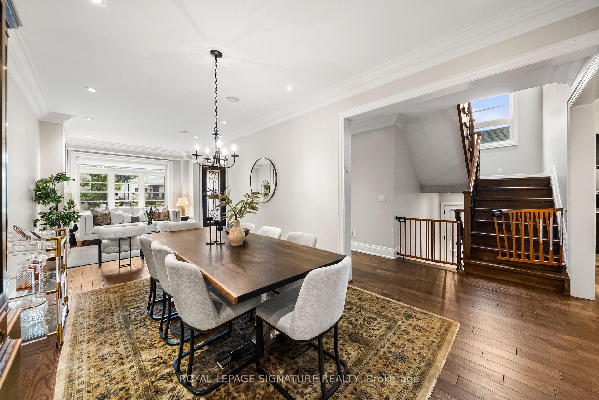 Photo 8 of 39 Regina Avenue, Toronto, Englemount-Lawrence — HOMEH