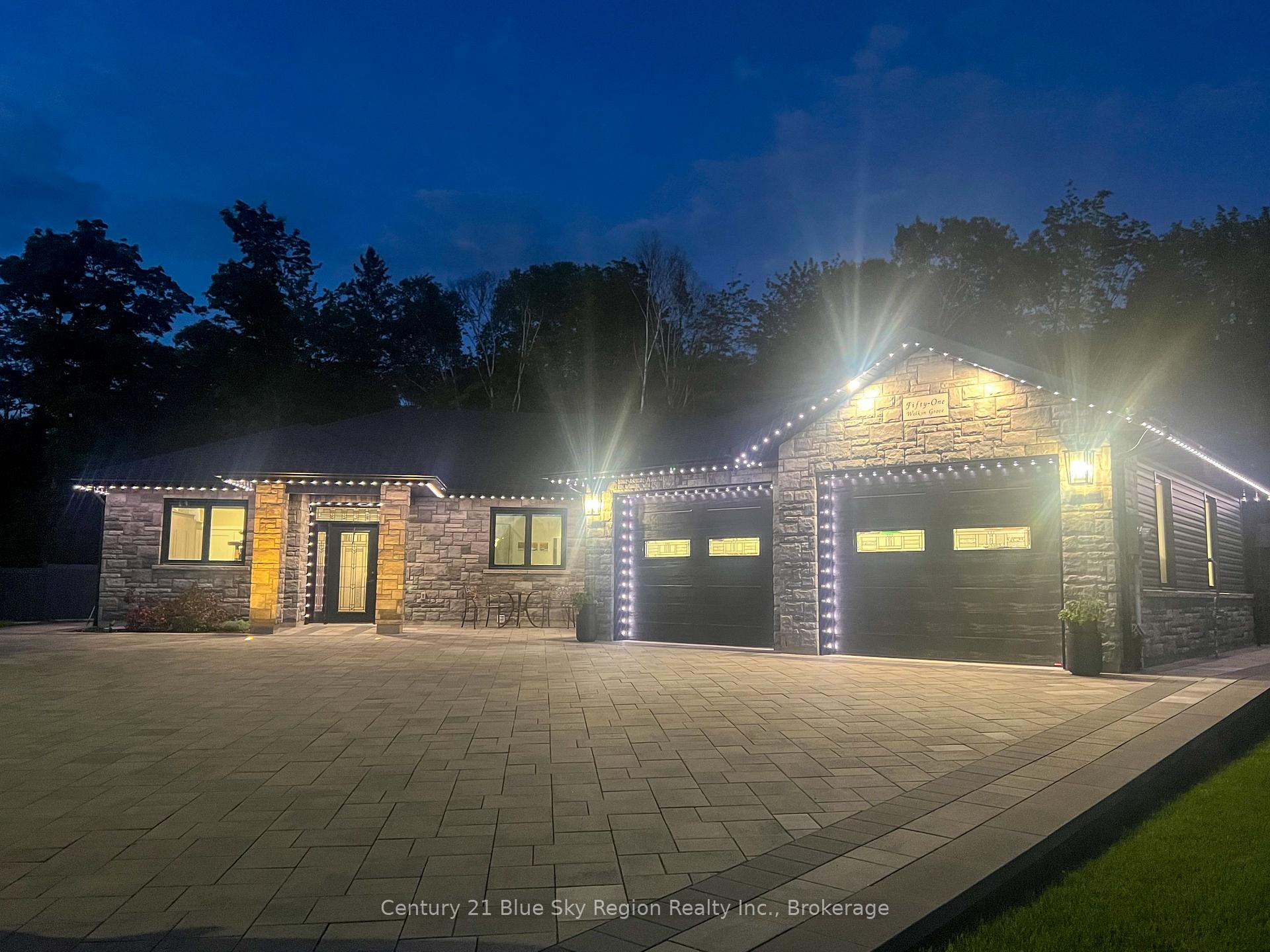 Photo 18 of 51 Welkin Grove, North Bay, Airport — HOMEH
