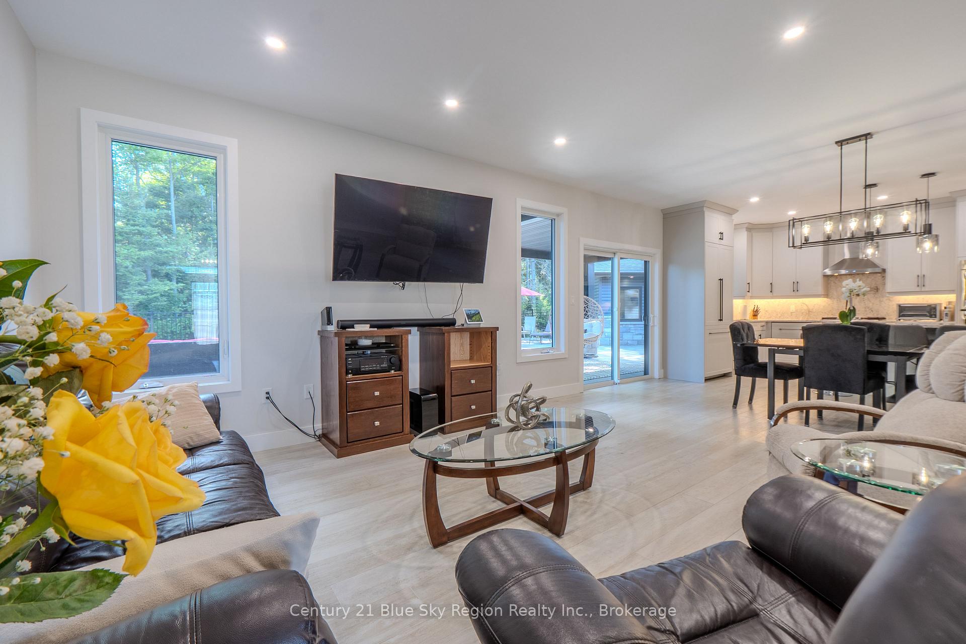 Photo 31 of 51 Welkin Grove, North Bay, Airport — HOMEH