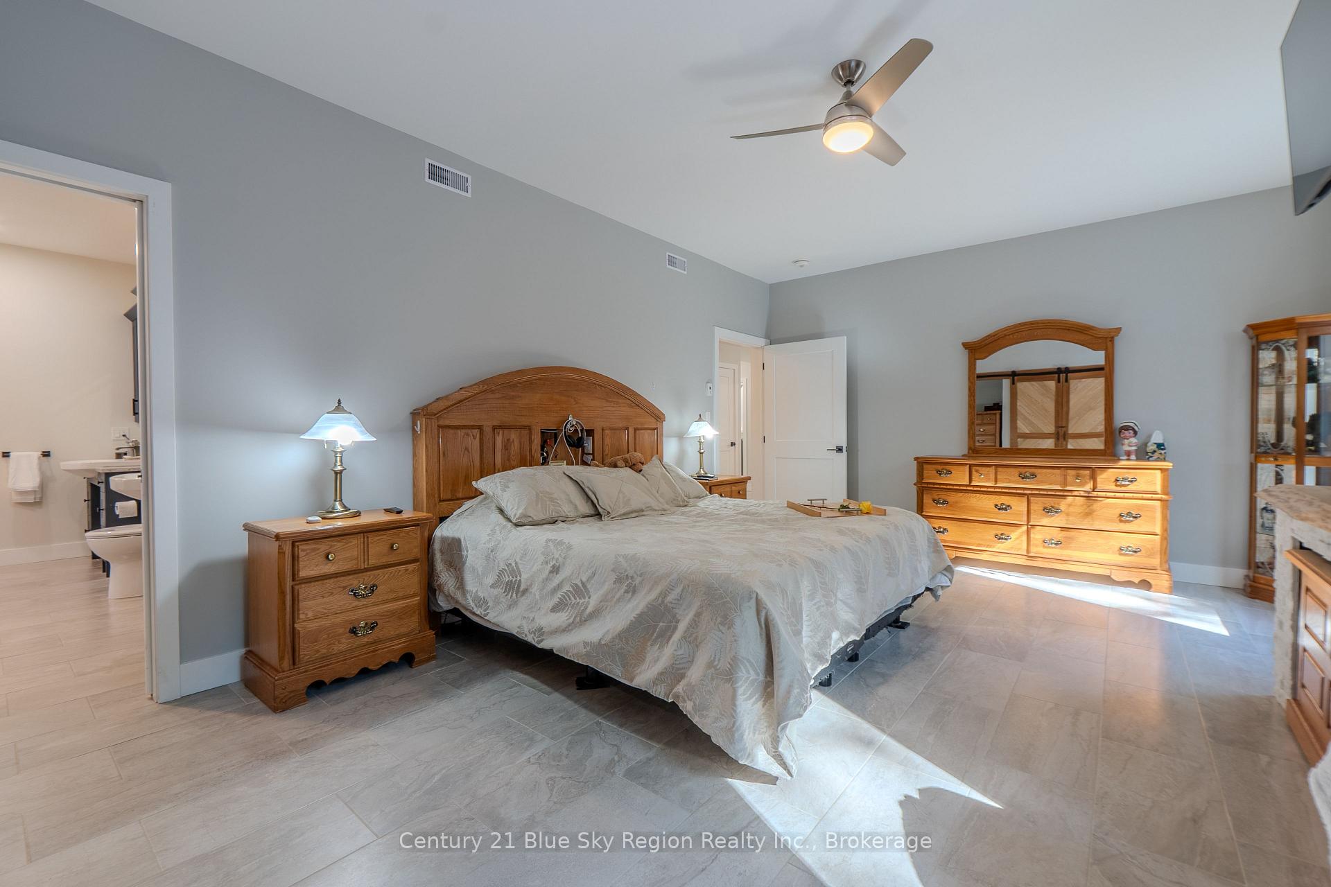 Photo 36 of 51 Welkin Grove, North Bay, Airport — HOMEH