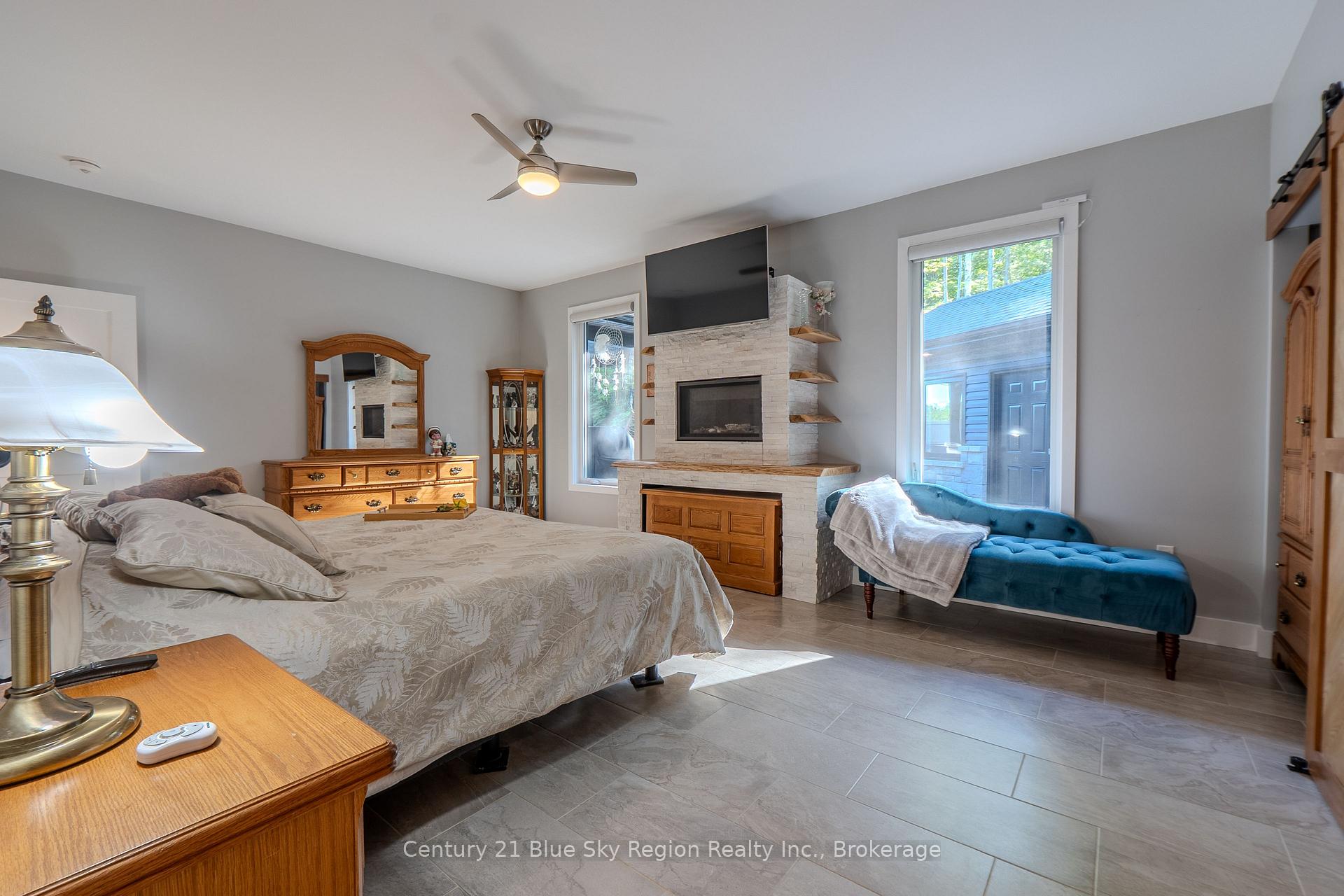 Photo 37 of 51 Welkin Grove, North Bay, Airport — HOMEH