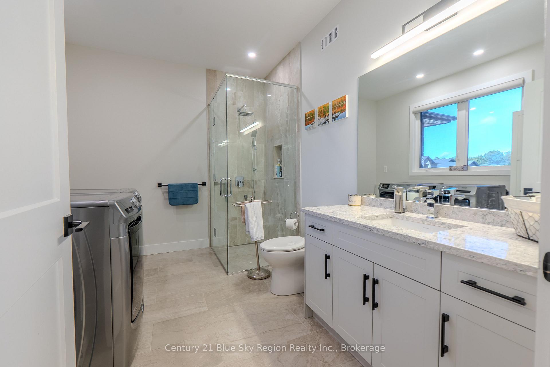 Photo 48 of 51 Welkin Grove, North Bay, Airport — HOMEH