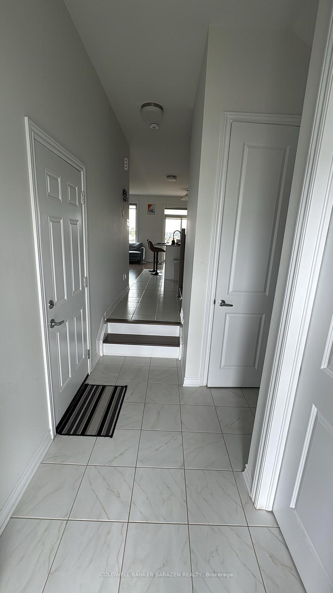 Photo 9 of 138 Main Halyard Lane E, Ottawa, Barrhaven - Half Moon Bay — HOMEH