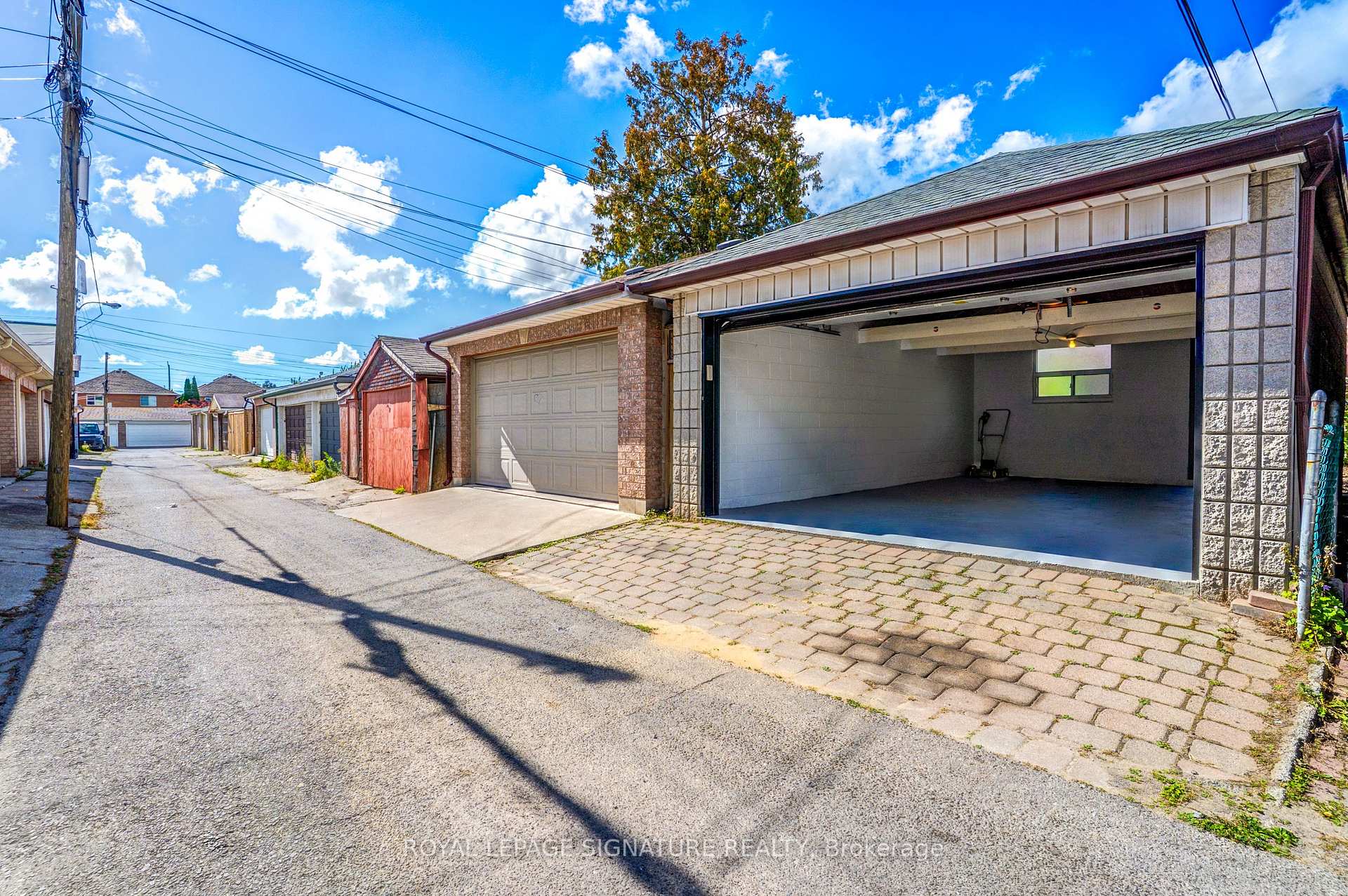 Photo 21 of 105 Earlscourt Avenue, Toronto, Corso Italia-Davenport — HOMEH