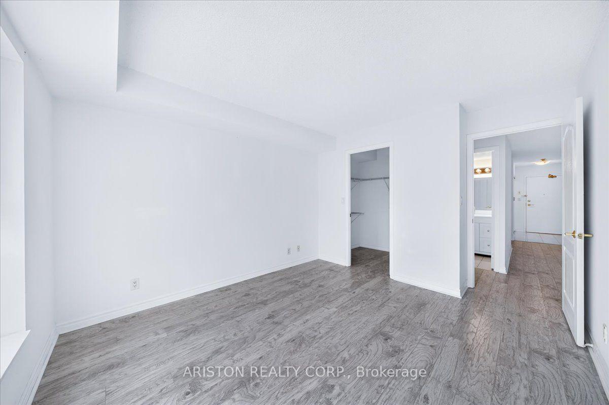 Photo 16 of Unit 409, 745 New Westminster Drive, Vaughan, Brownridge — HOMEH