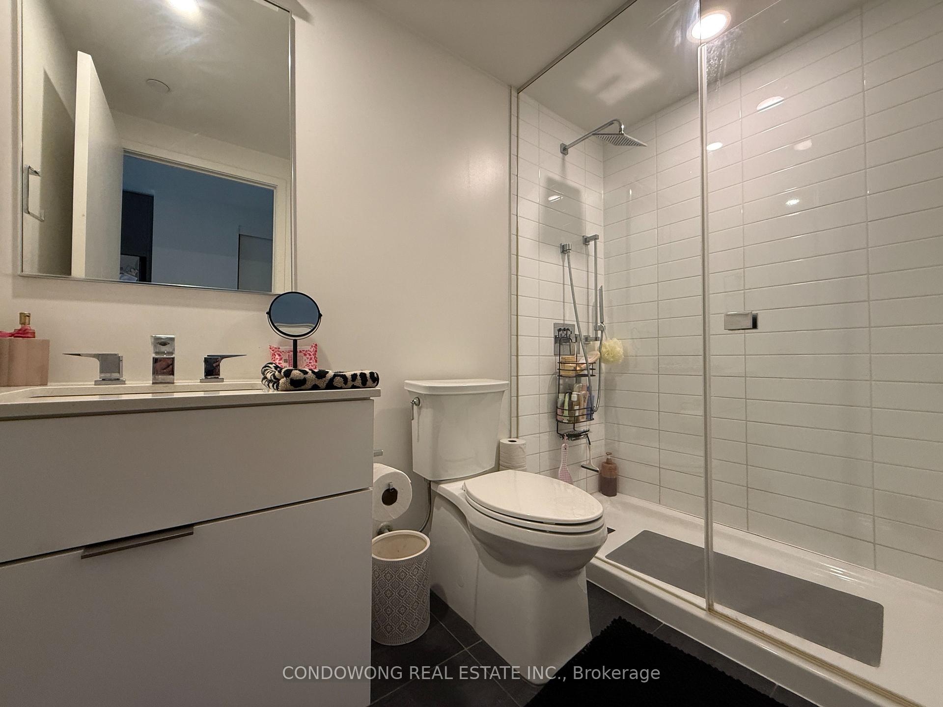 Photo 11 of Unit 1608, 25 Richmond Street E, Toronto, Church-Yonge Corridor — HOMEH