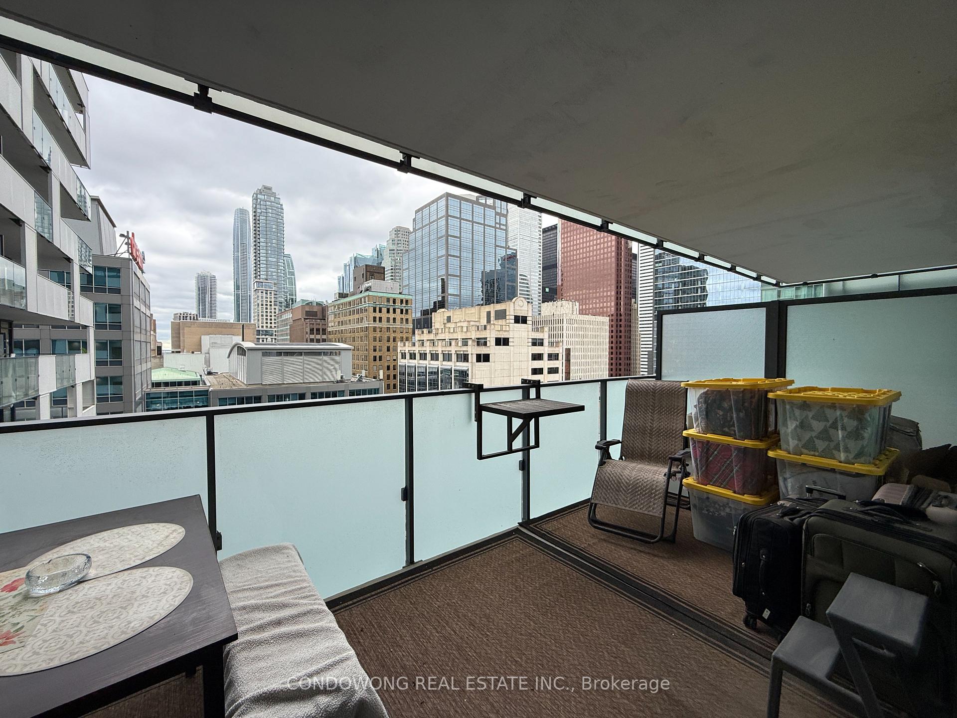 Photo 12 of Unit 1608, 25 Richmond Street E, Toronto, Church-Yonge Corridor — HOMEH