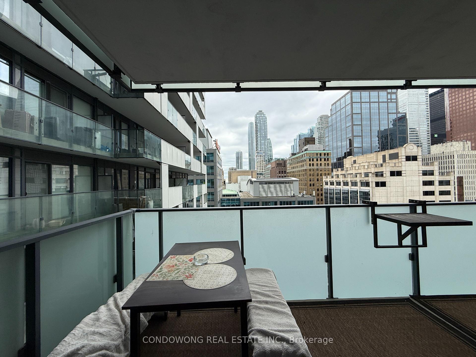 Photo 13 of Unit 1608, 25 Richmond Street E, Toronto, Church-Yonge Corridor — HOMEH