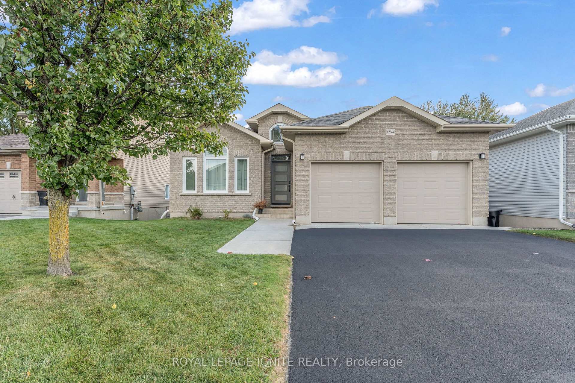 Photo of 1234 Mazzolin Crescent