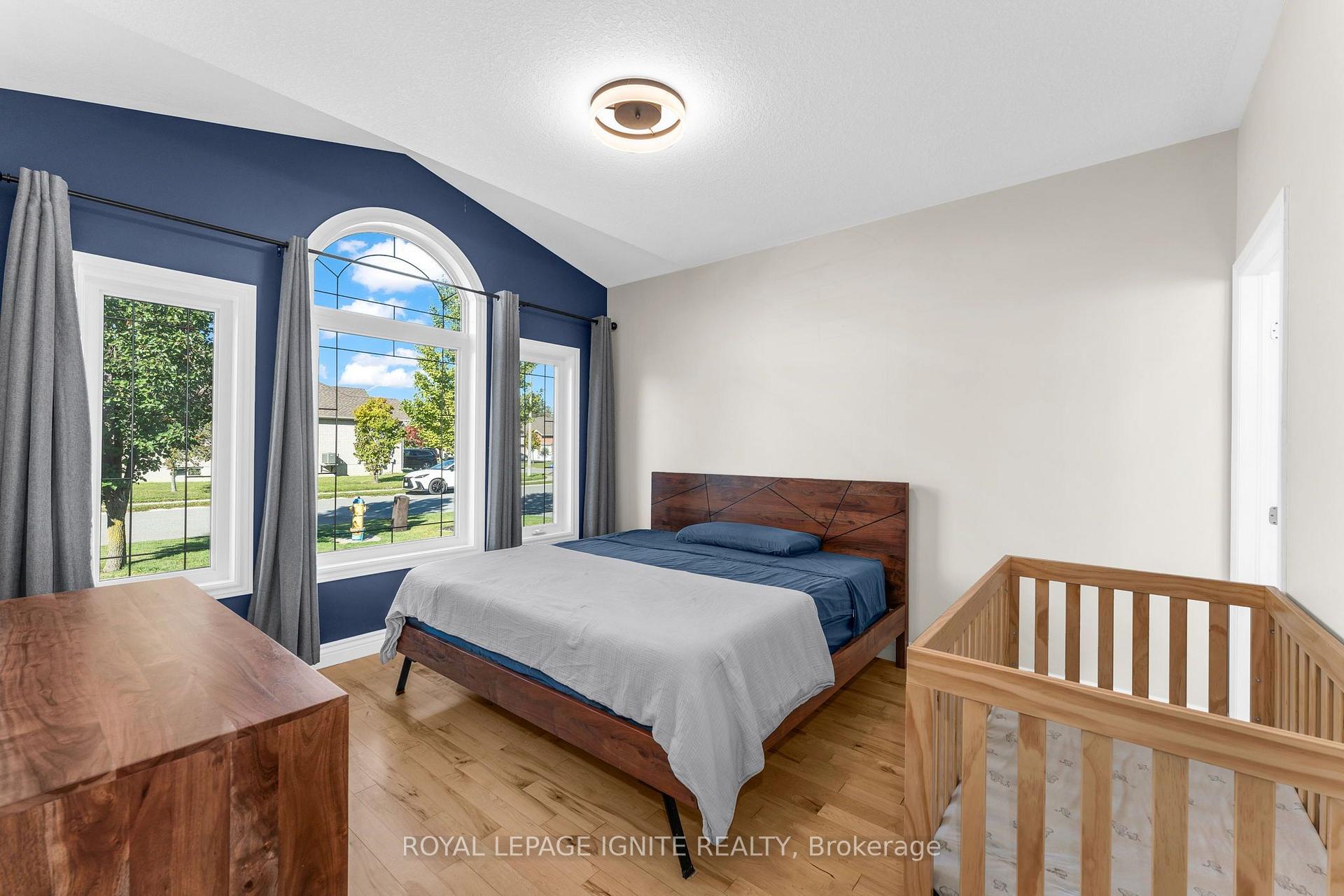 Photo 14 of 1234 Mazzolin Crescent, Kingston, City Northwest — HOMEH