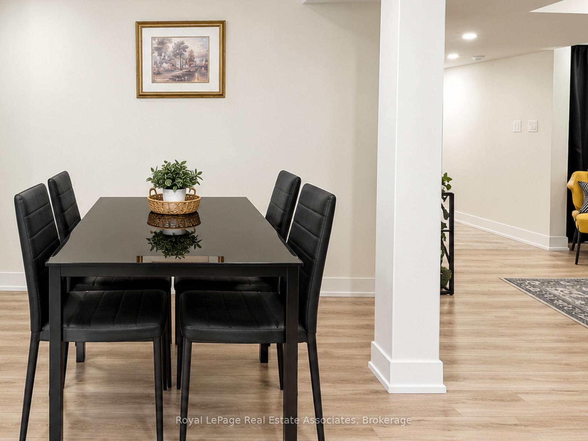 Photo 6 of 279 Vanilla Trail, Thorold, Rolling Meadows — HOMEH
