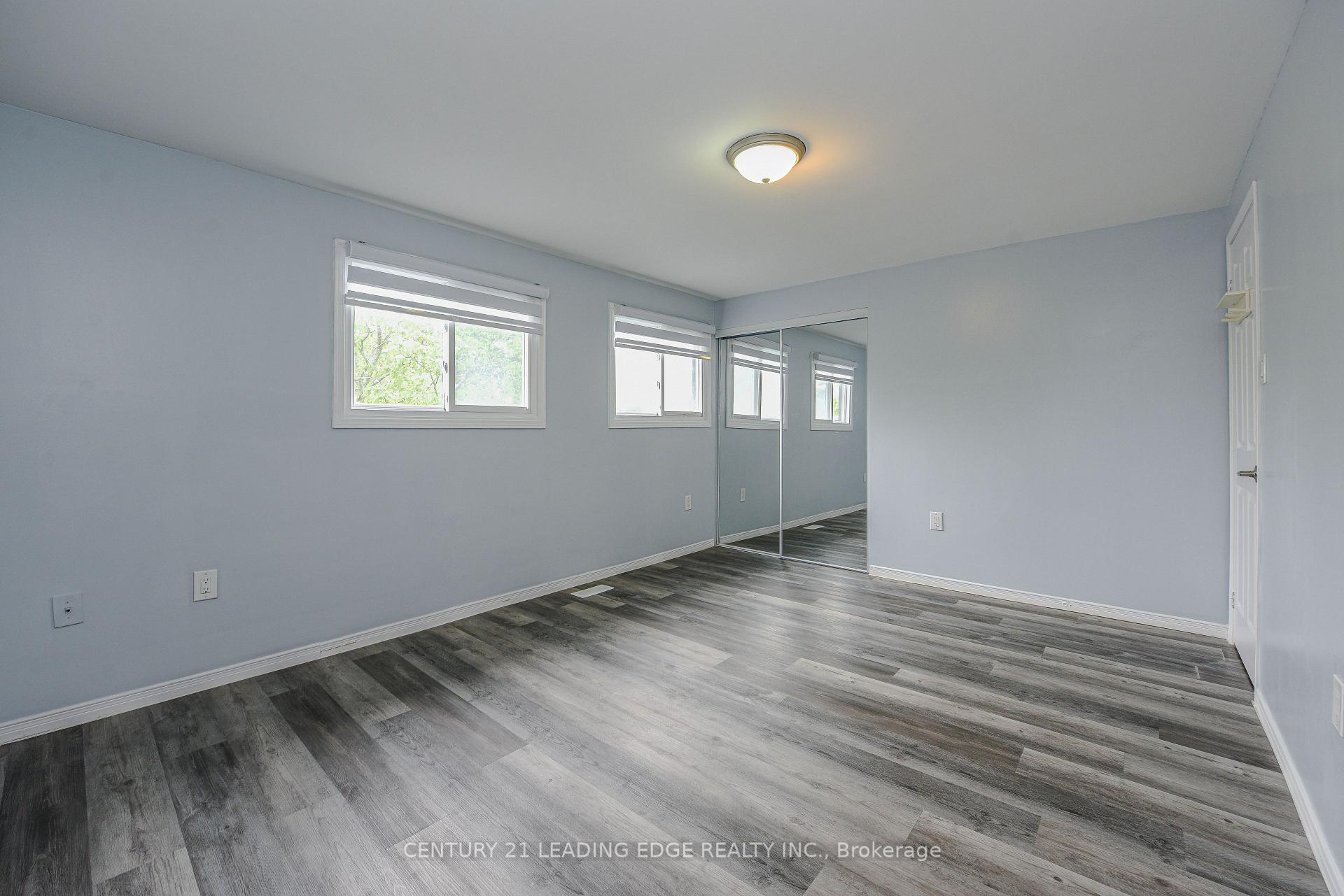 Photo 27 of 169 Hickling Trail, Barrie, Grove East — HOMEH