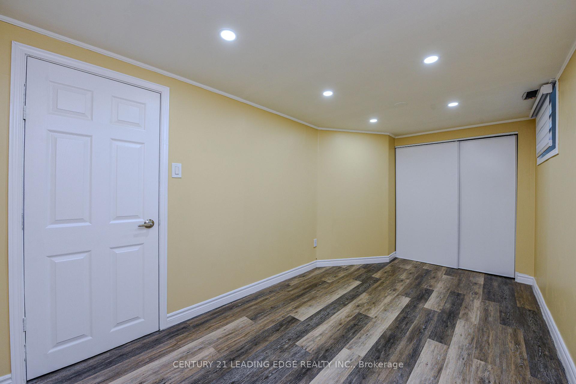 Photo 41 of 169 Hickling Trail, Barrie, Grove East — HOMEH