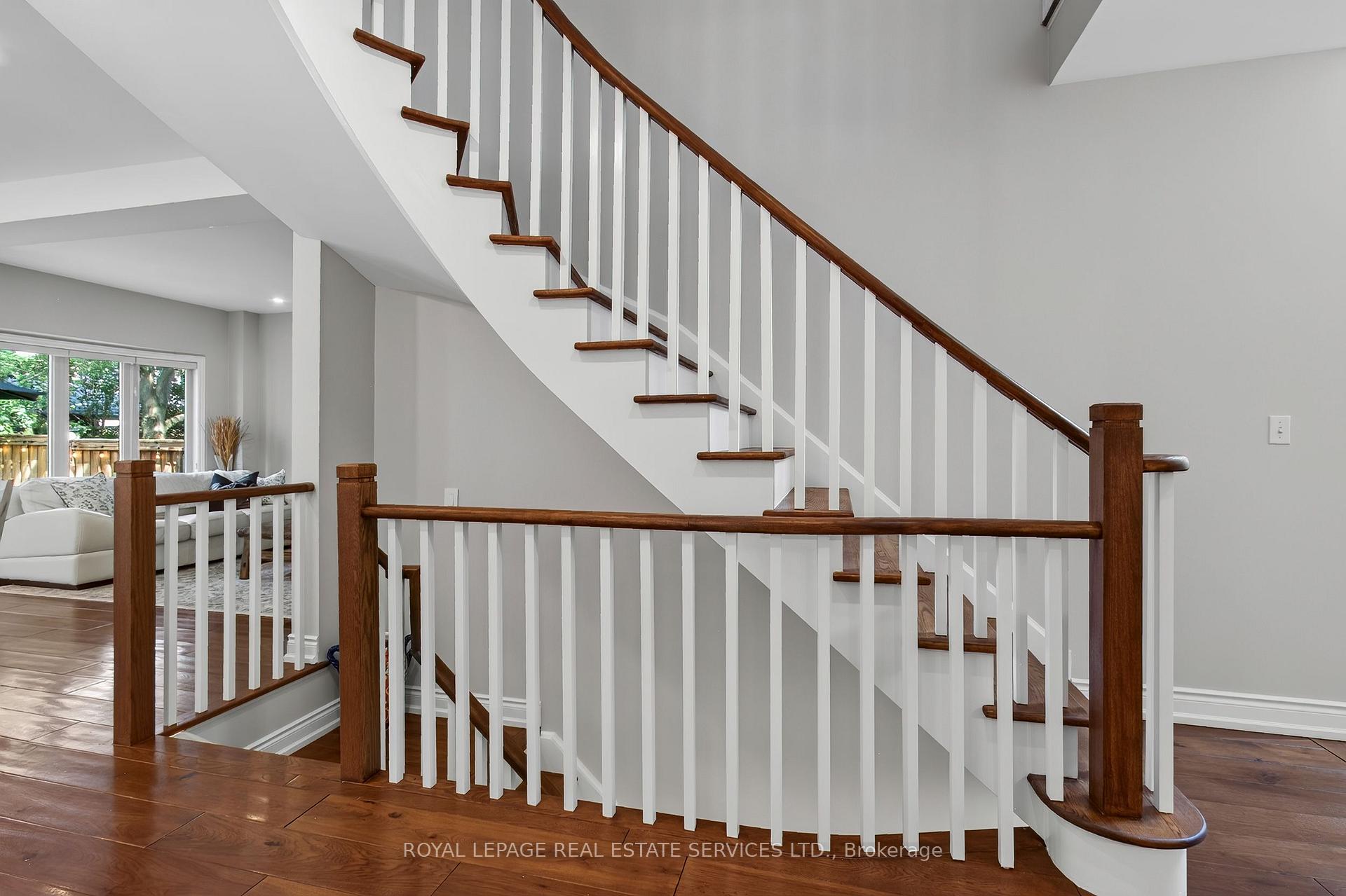 Photo 21 of 2329 Glenfield Road, Oakville, West Oak Trails — HOMEH
