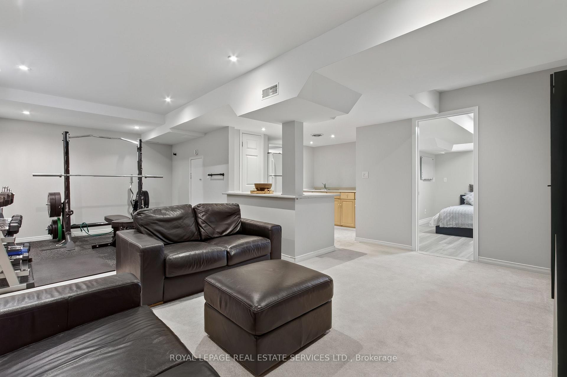 Photo 32 of 2329 Glenfield Road, Oakville, West Oak Trails — HOMEH