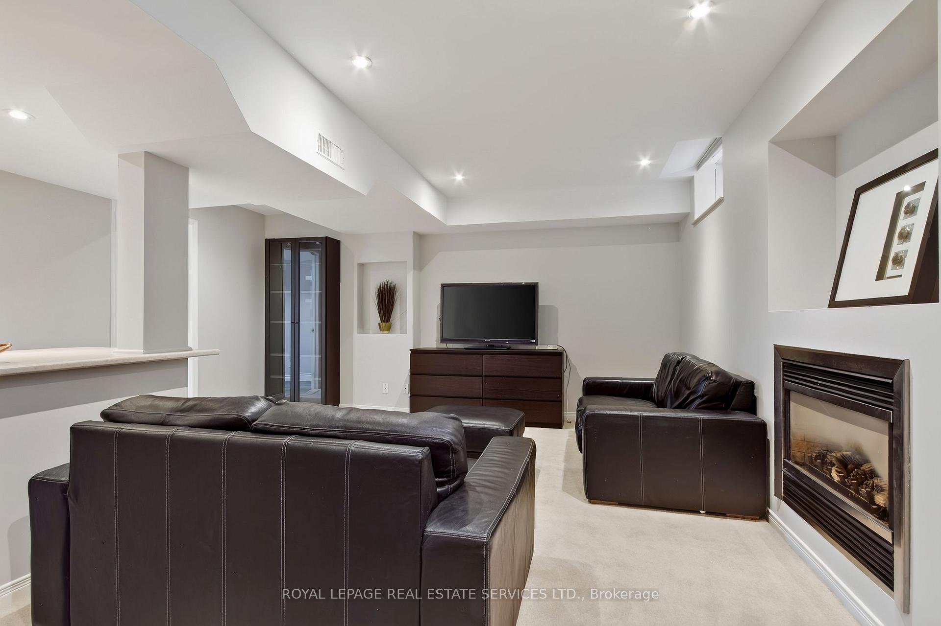 Photo 34 of 2329 Glenfield Road, Oakville, West Oak Trails — HOMEH