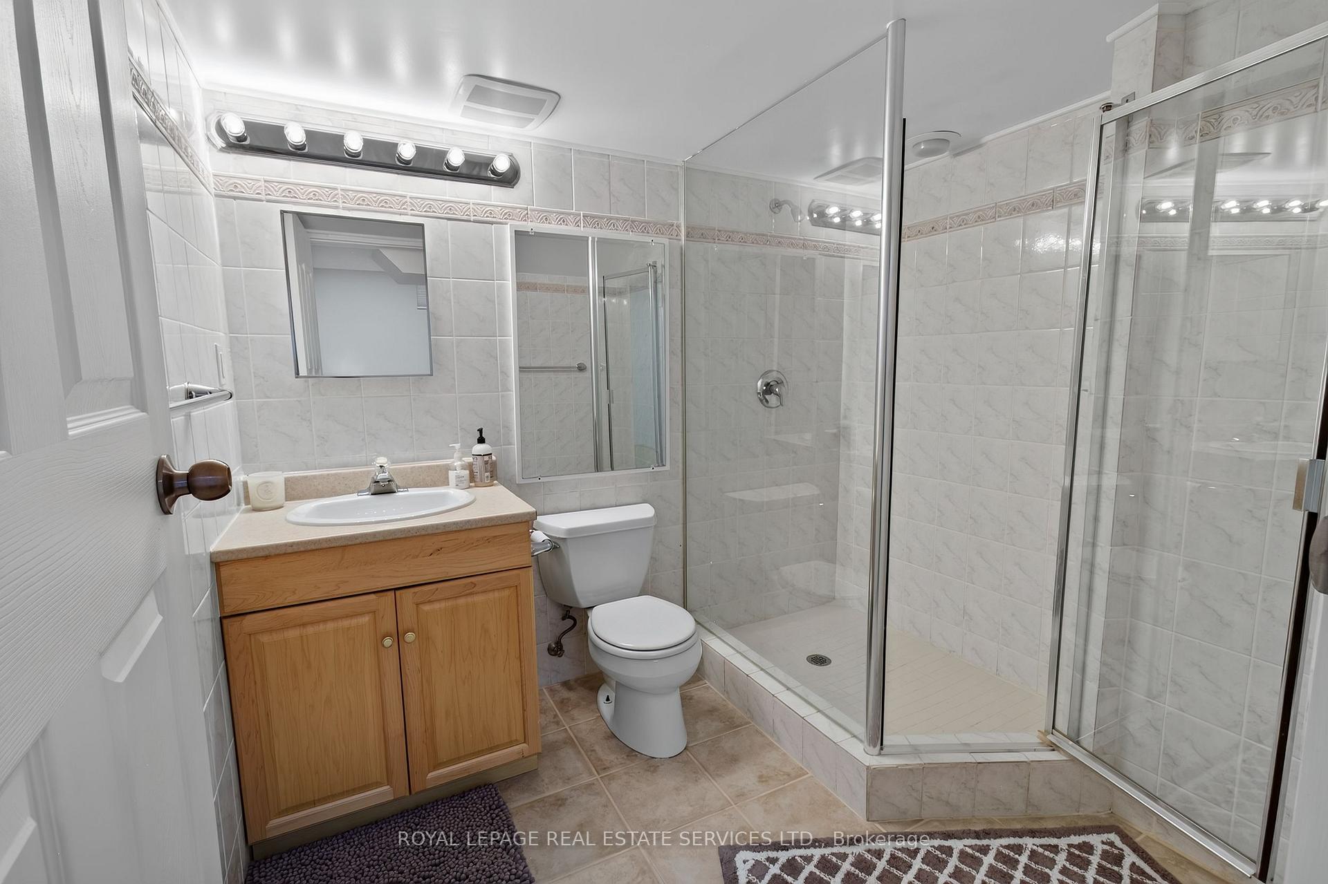 Photo 36 of 2329 Glenfield Road, Oakville, West Oak Trails — HOMEH