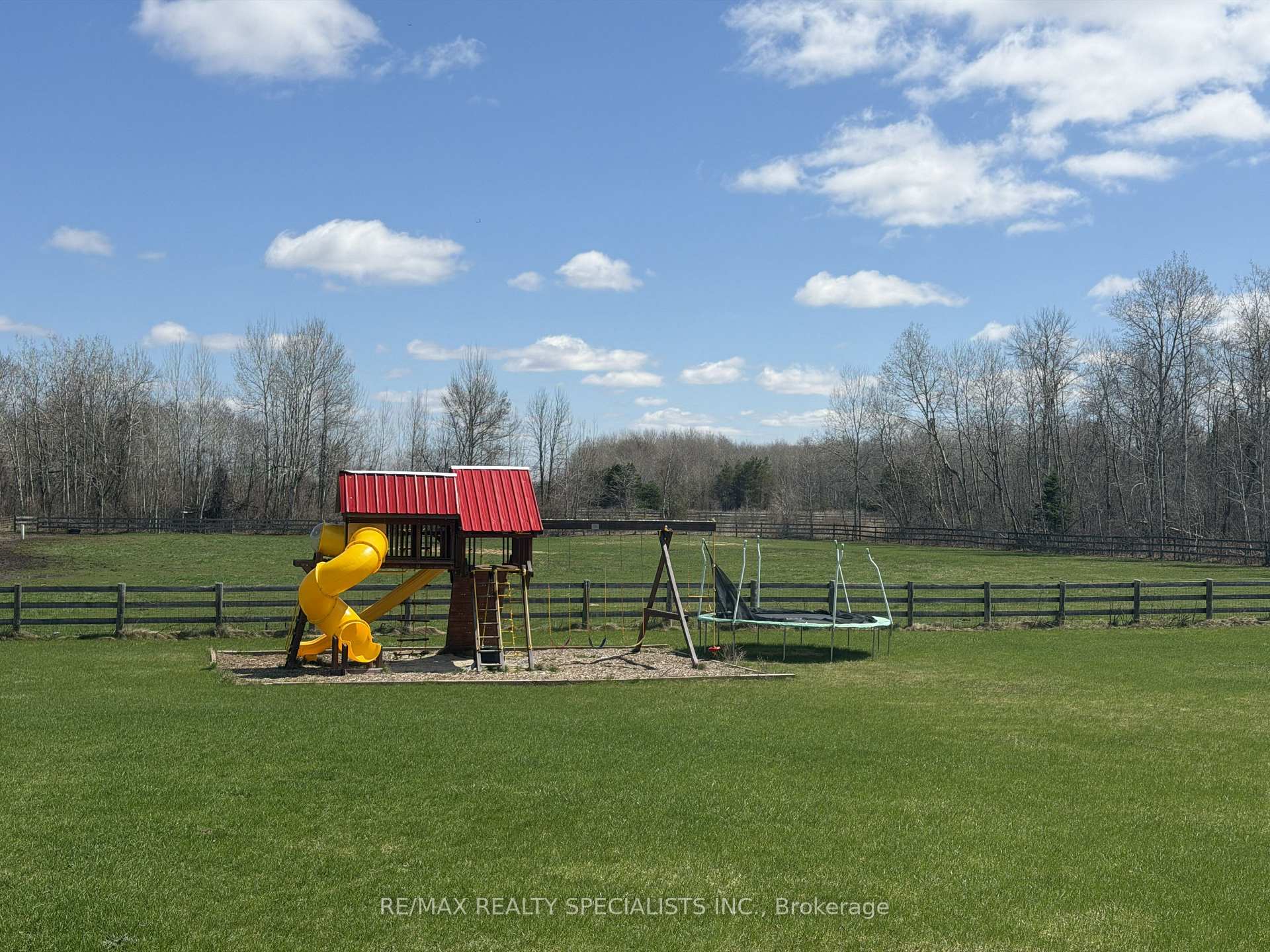 Photo 23 of 7107 11th Line, New Tecumseth, Rural New Tecumseth — HOMEH