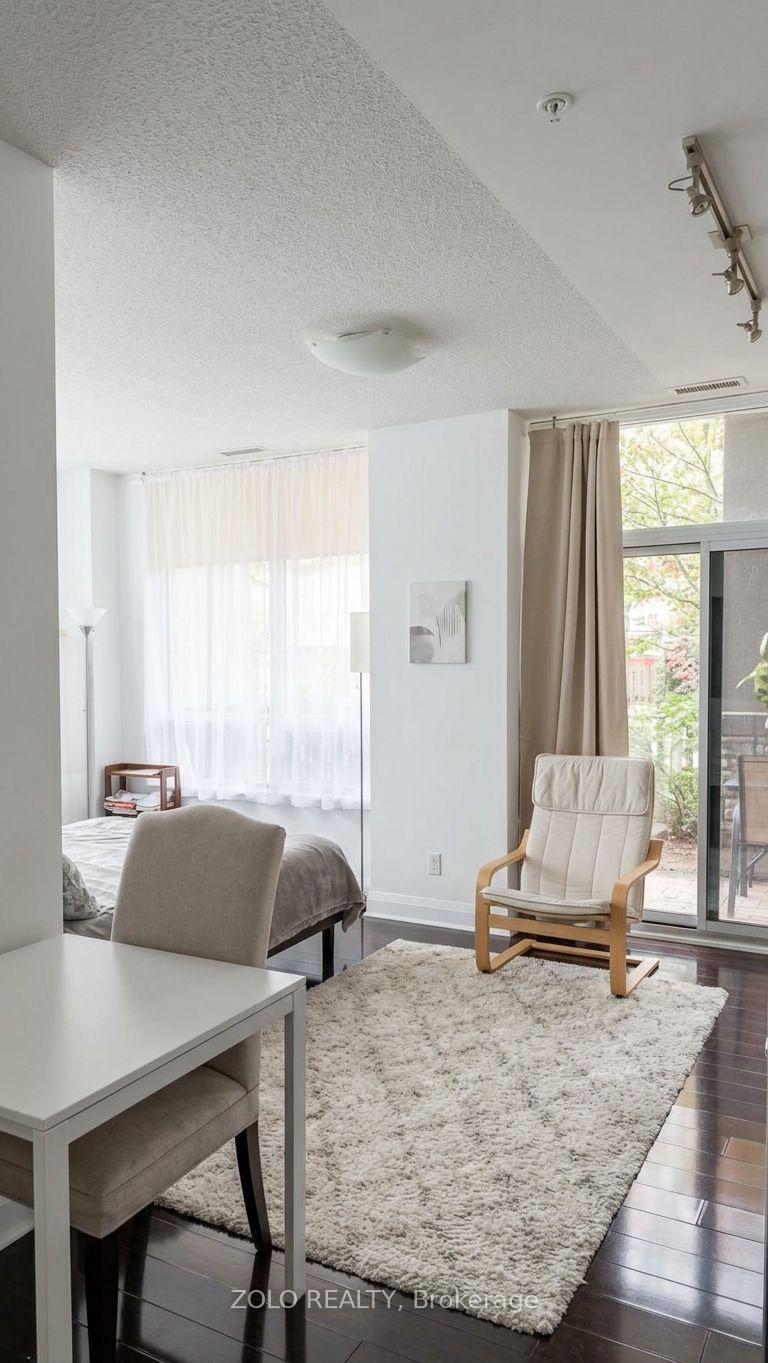 Photo of Unit 101, 75 North Park Road