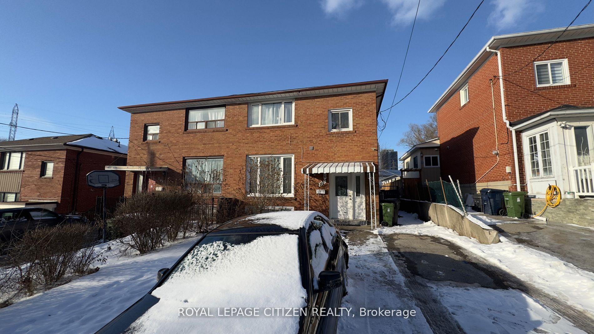 Photo 2 of Unit UPPER, 199 Habitant Drive, North York, Humbermede — HOMEH