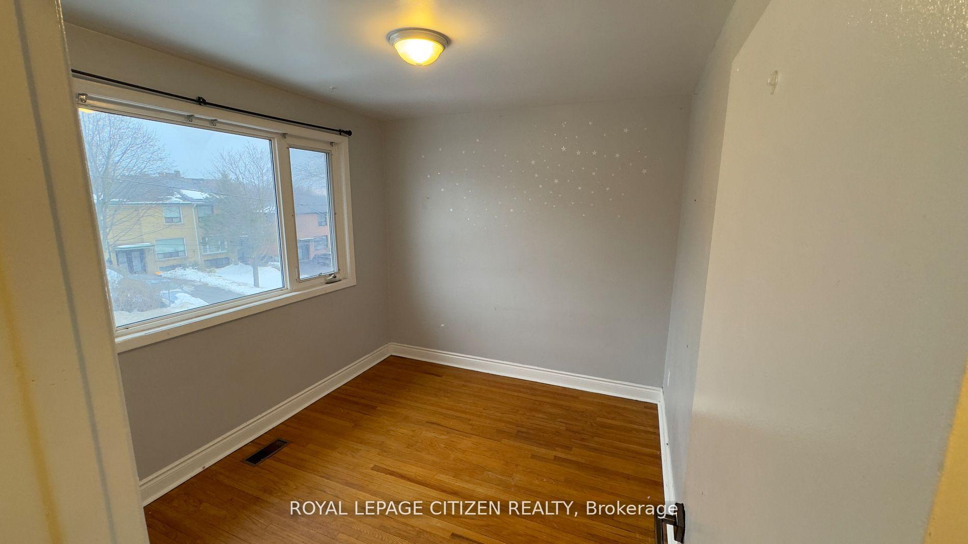 Photo 6 of Unit UPPER, 199 Habitant Drive, North York, Humbermede — HOMEH