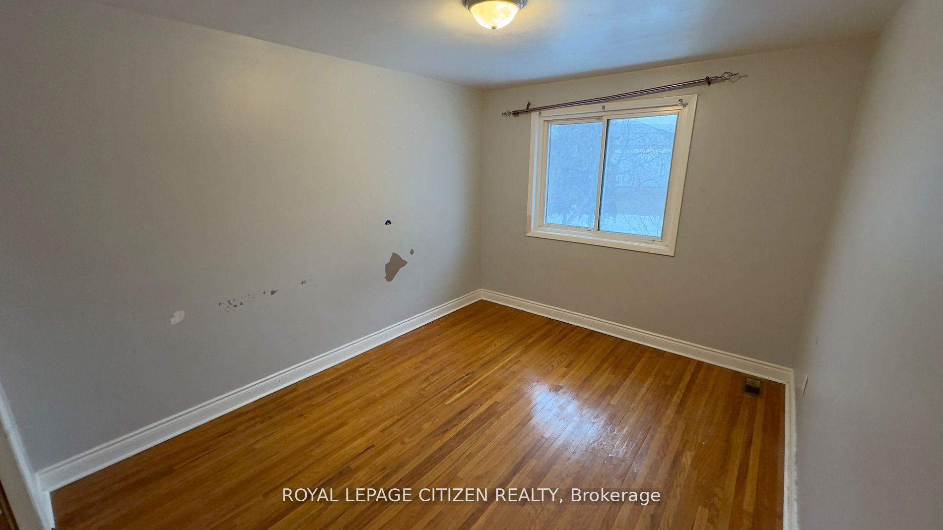 Photo 18 of Unit UPPER, 199 Habitant Drive, North York, Humbermede — HOMEH