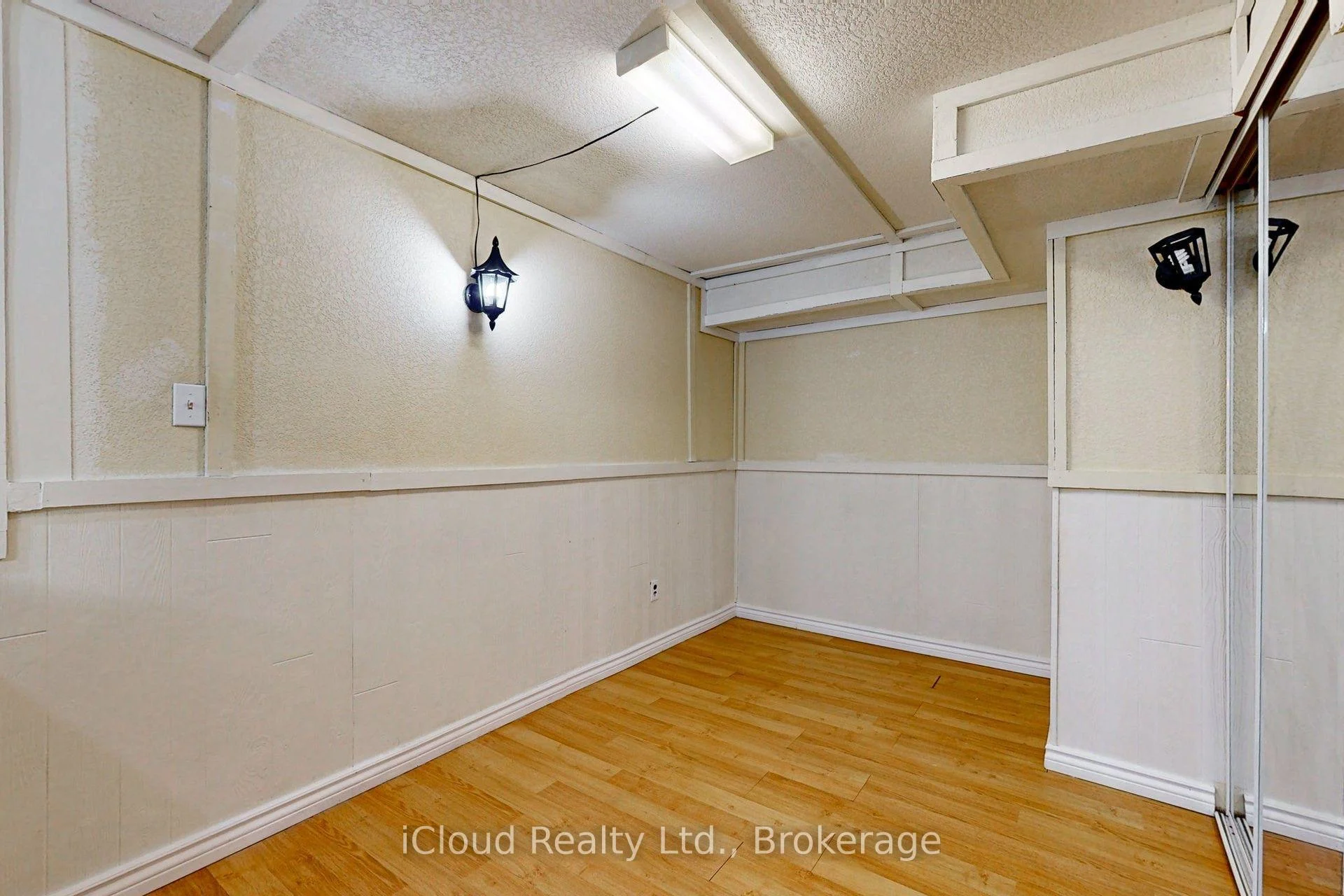 Photo 14 of Unit Lower, 50 Denlow Drive, Brampton, Fletcher's West — HOMEH