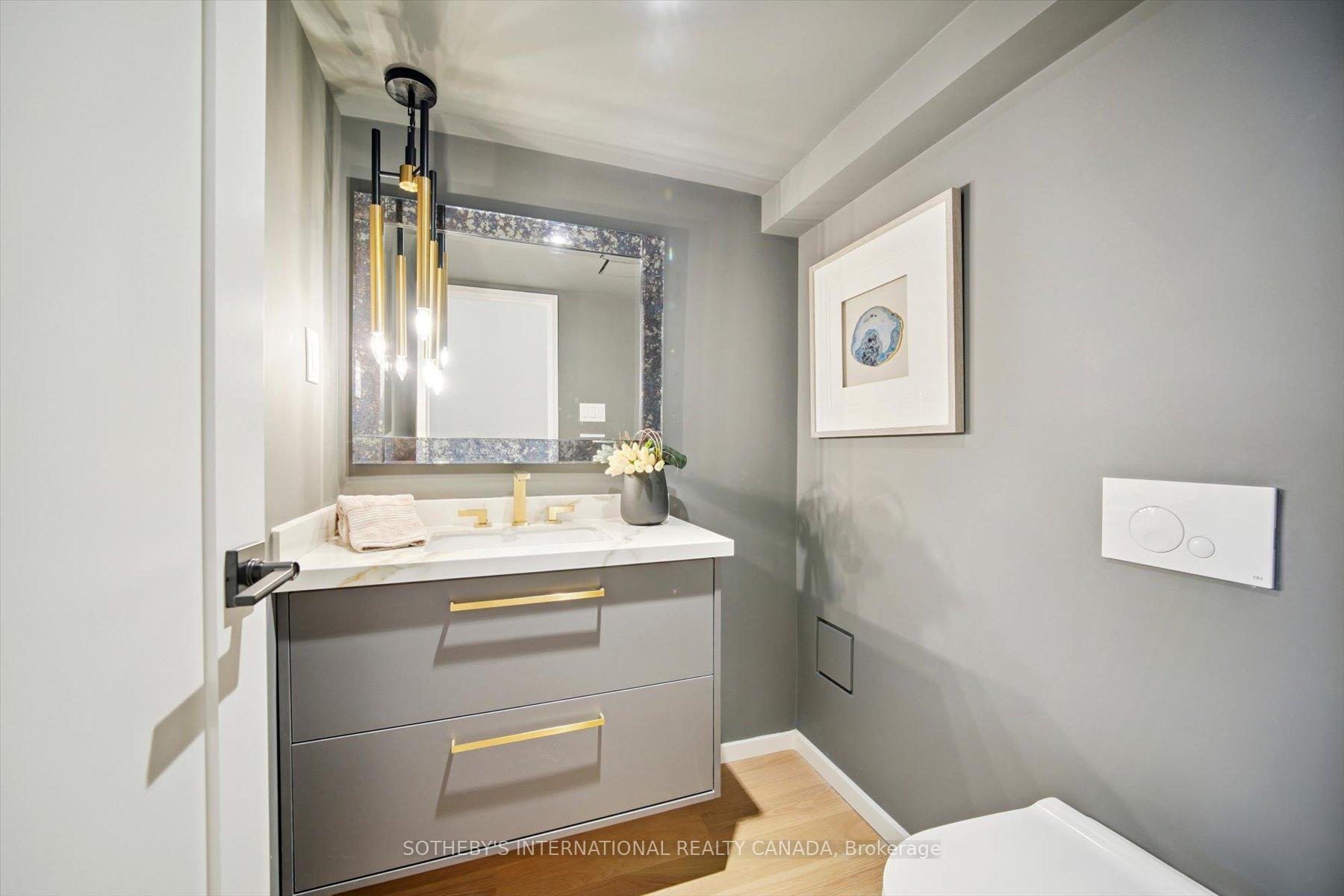 Photo 21 of Unit 1110, 65 Harbour Square, Toronto, Waterfront Communities — HOMEH