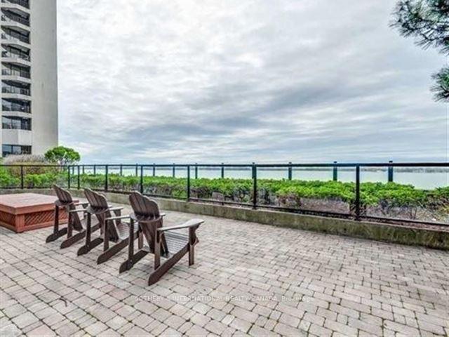 Photo 23 of Unit 1110, 65 Harbour Square, Toronto, Waterfront Communities — HOMEH