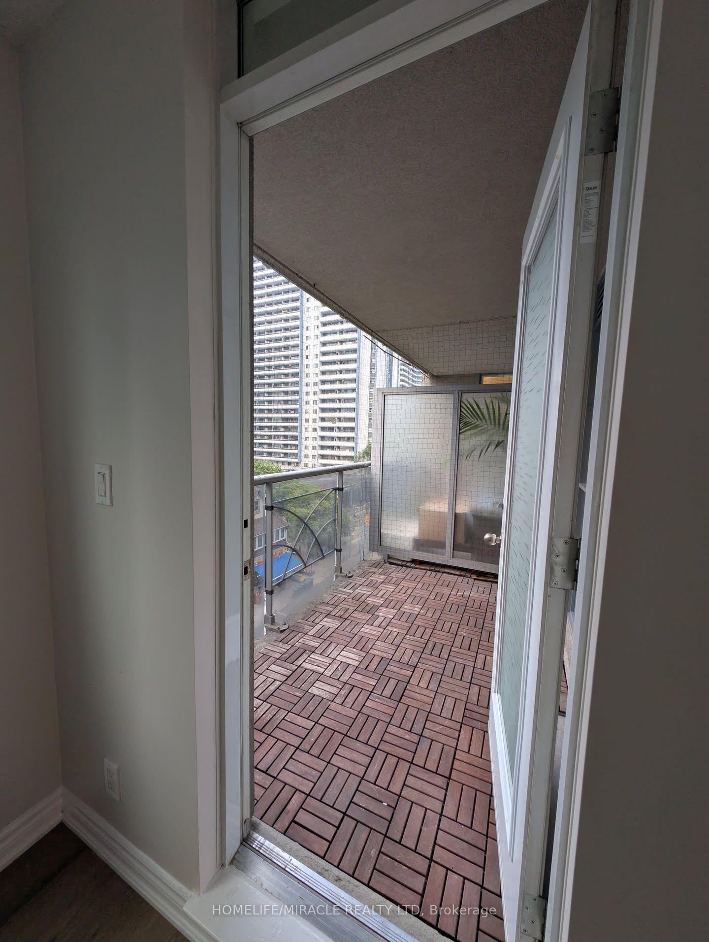 Photo 12 of Unit 607, 225 Wellesley Street, Toronto, Cabbagetown-South St. James Town — HOMEH