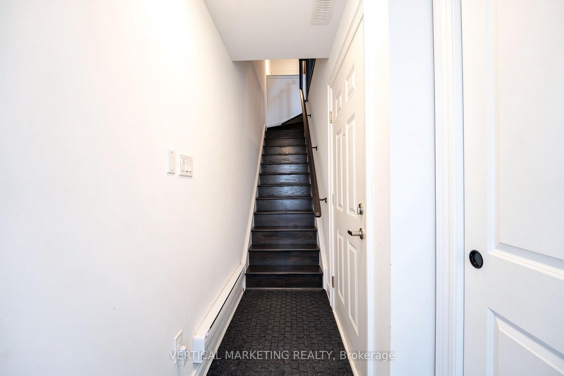 Photo 8 of Unit 72, 40 Lunar Crescent, Mississauga, Streetsville — HOMEH