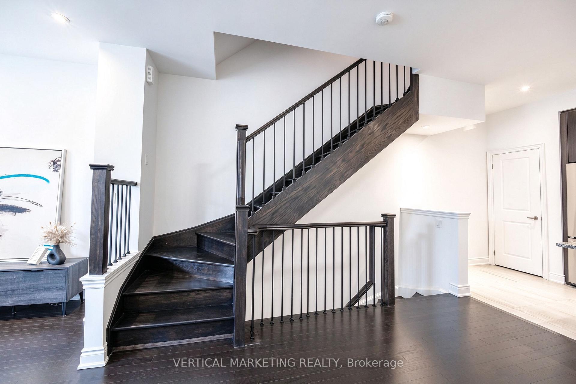 Photo 23 of Unit 72, 40 Lunar Crescent, Mississauga, Streetsville — HOMEH