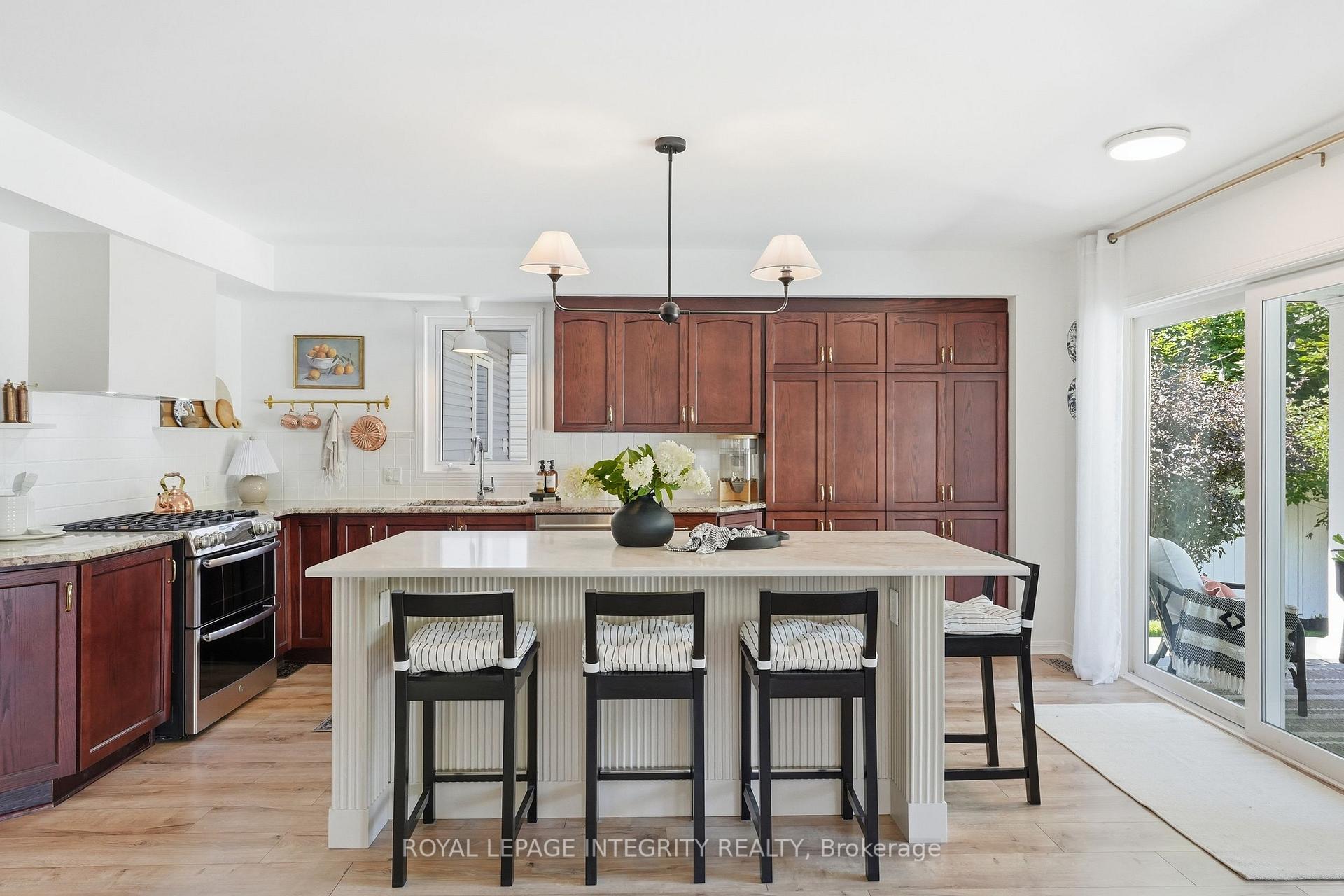 Photo 14 of 125 West Ridge Drive, Ottawa, Stittsville (Central) — HOMEH