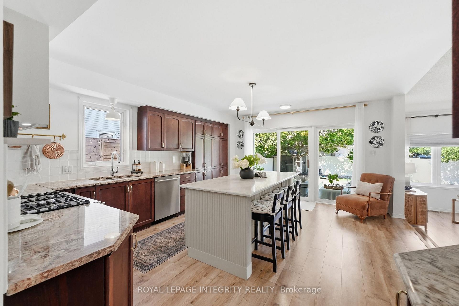 Photo 18 of 125 West Ridge Drive, Ottawa, Stittsville (Central) — HOMEH