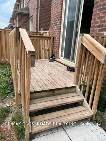Photo 22 of 13 Swans Acre Trail, Brampton, Sandringham-Wellington North — HOMEH