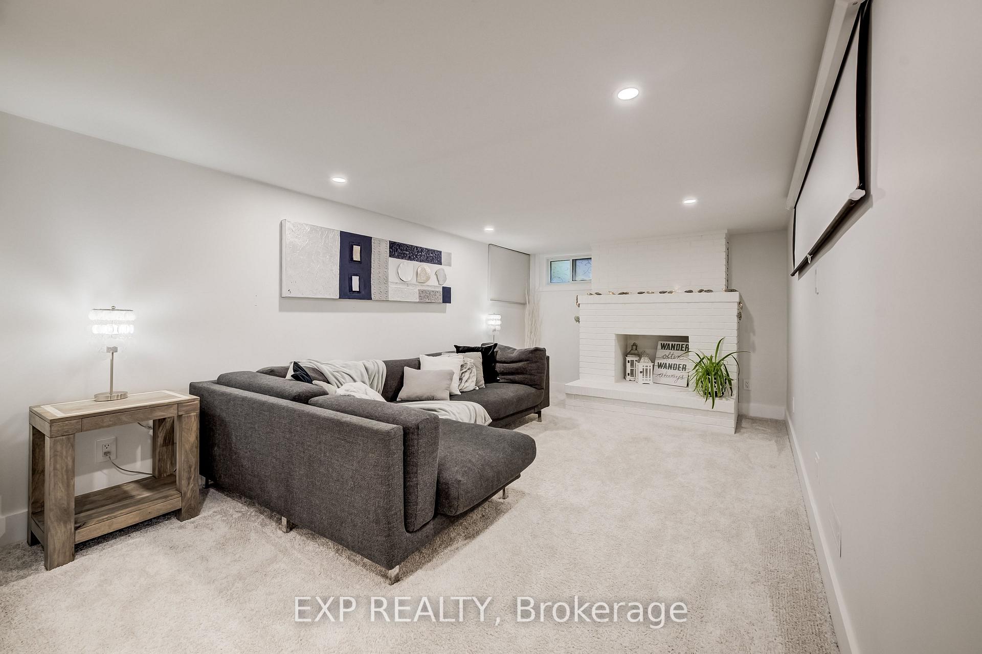 Photo 22 of 36 Crestwood Avenue, Kitchener, Uptown Waterloo/North Ward — HOMEH