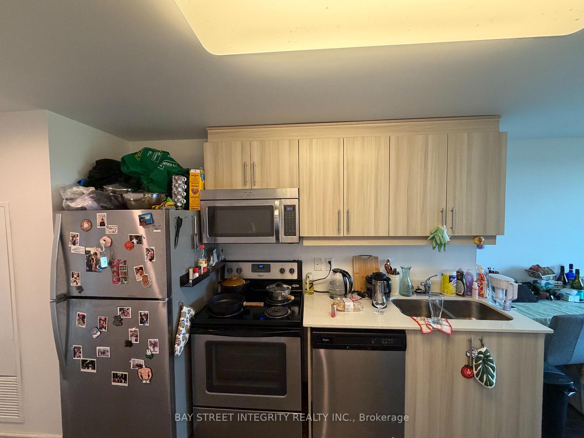 Photo 6 of 158 King Street, Waterloo, Downtown Waterloo — HOMEH
