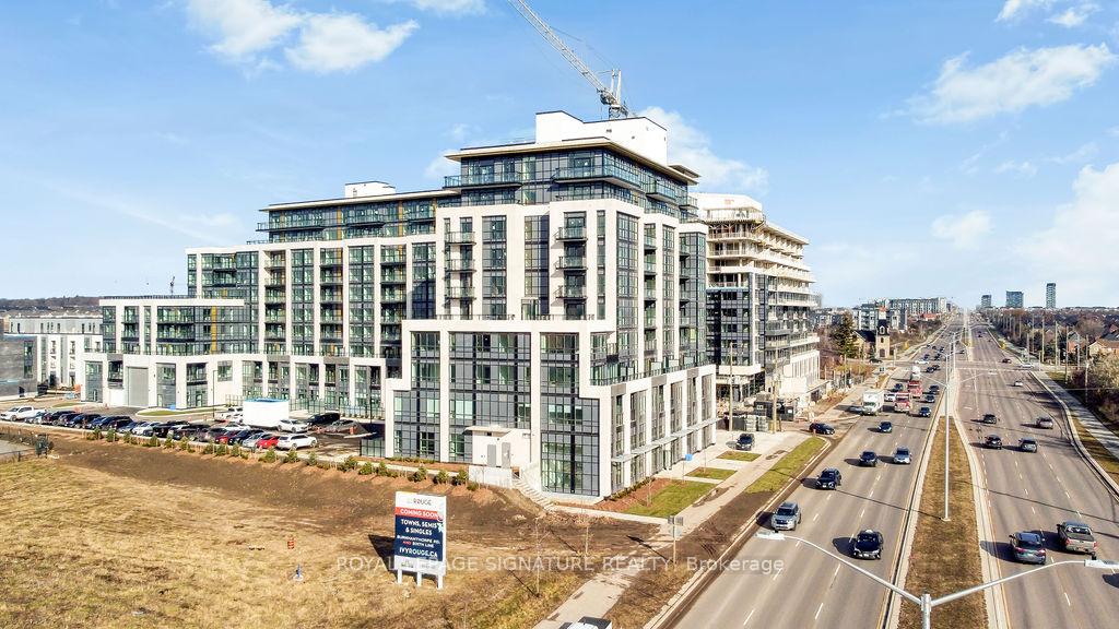 Photo of Unit 511, 405 Dundas Street W