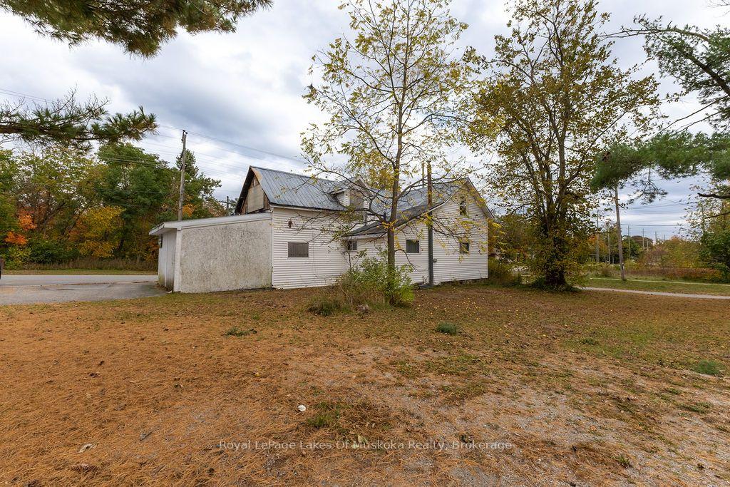 Photo 6 of 190 Phillip Street E, Gravenhurst, Muskoka (S) — HOMEH