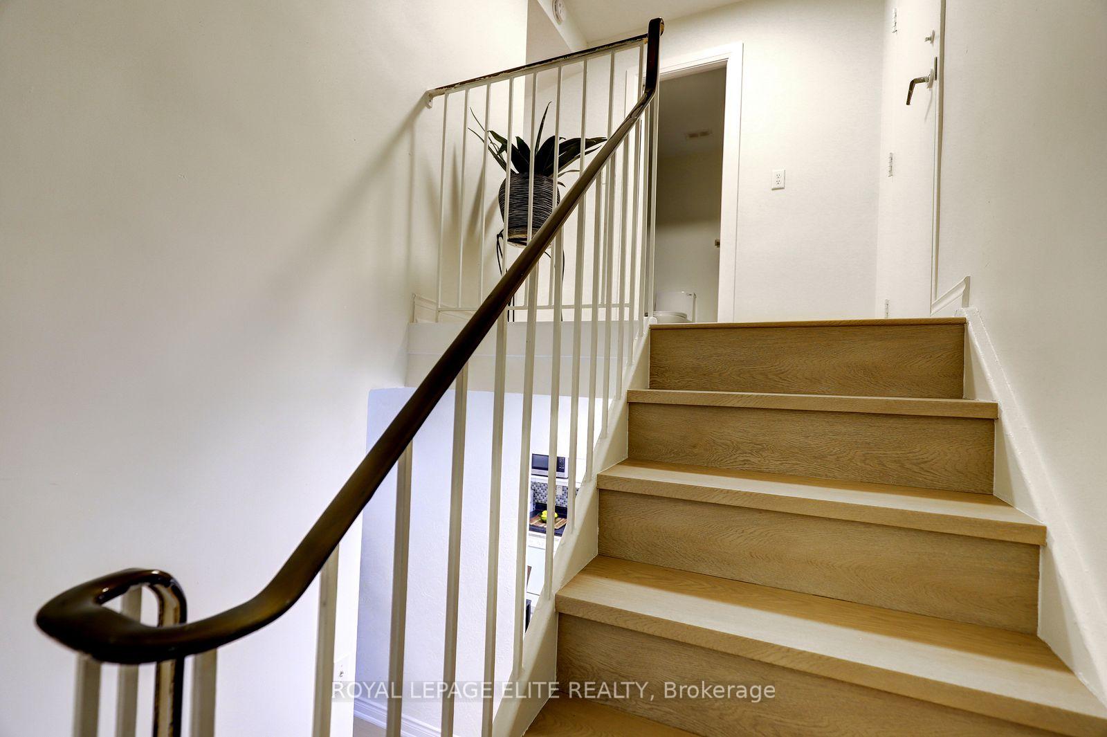 Photo 18 of Unit 250, 2 Valhalla Inn Road, Etobicoke, Islington-City Centre West — HOMEH