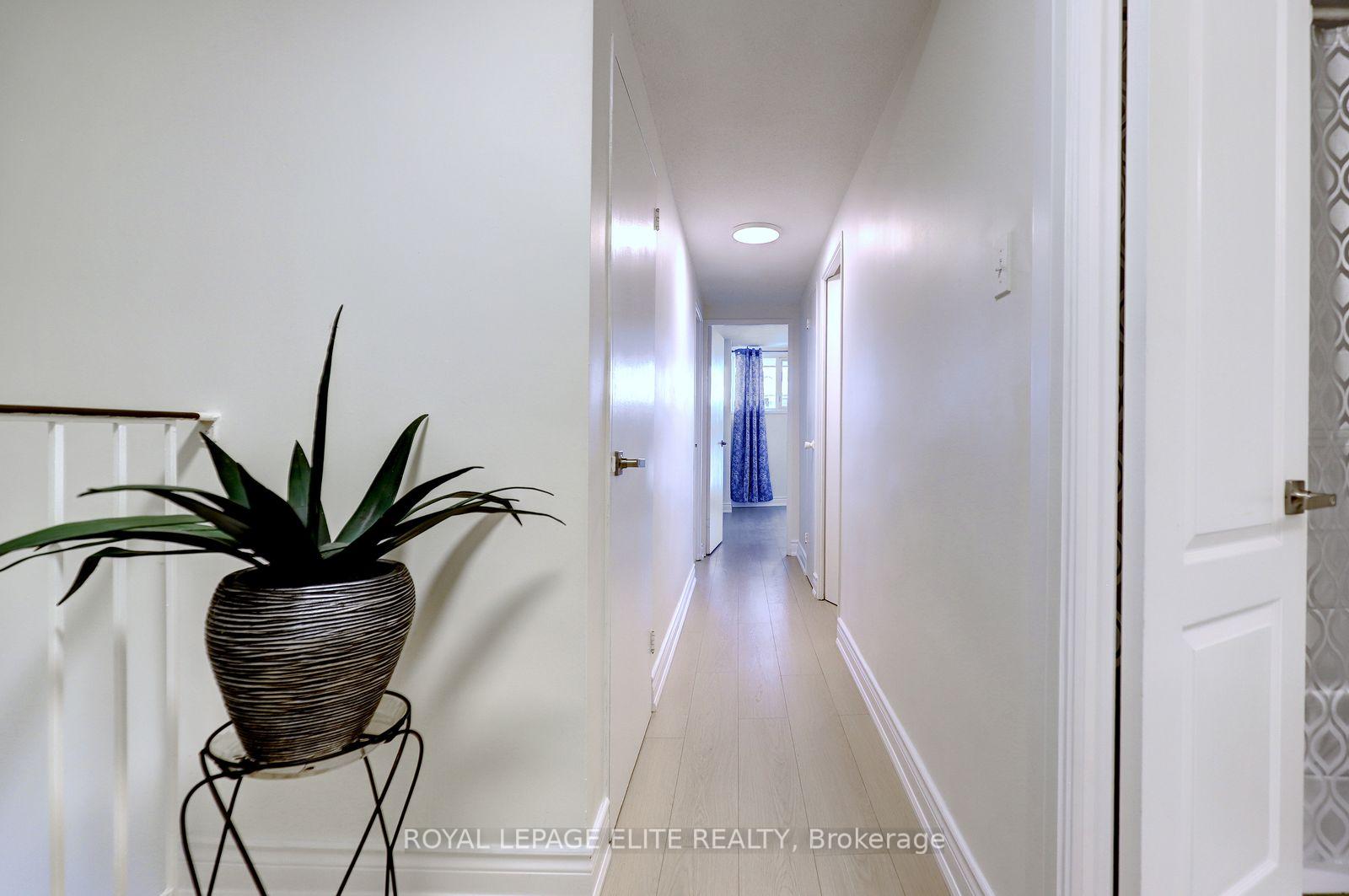 Photo 19 of Unit 250, 2 Valhalla Inn Road, Etobicoke, Islington-City Centre West — HOMEH