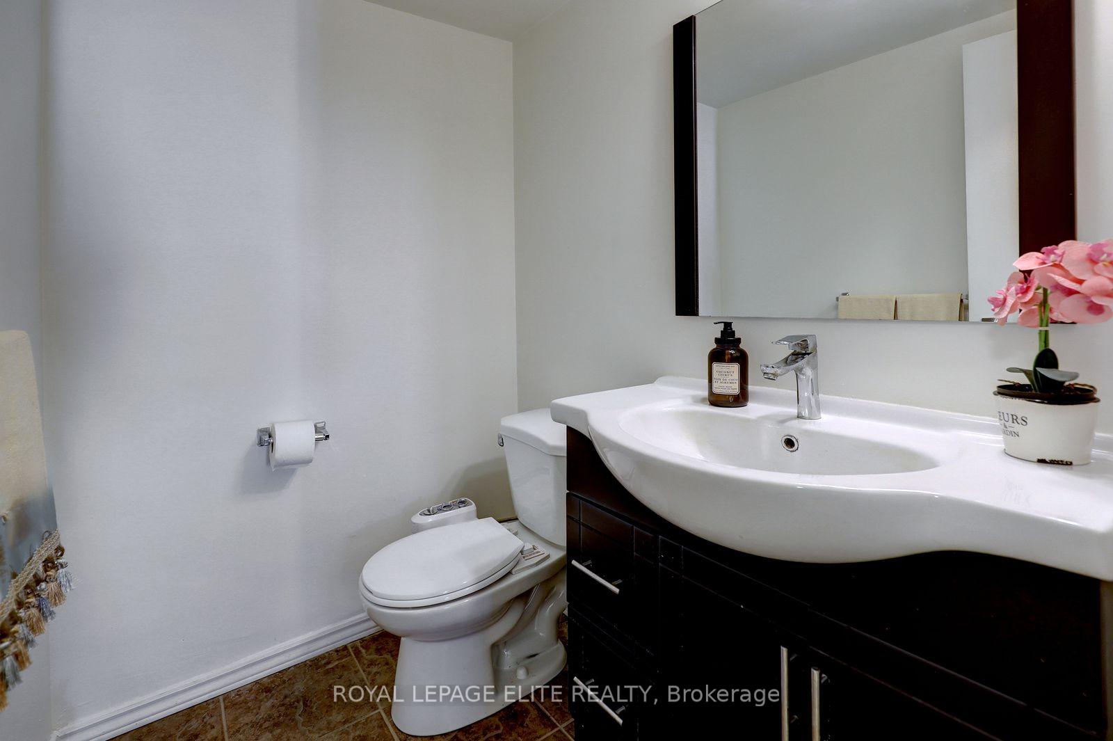 Photo 27 of Unit 250, 2 Valhalla Inn Road, Etobicoke, Islington-City Centre West — HOMEH